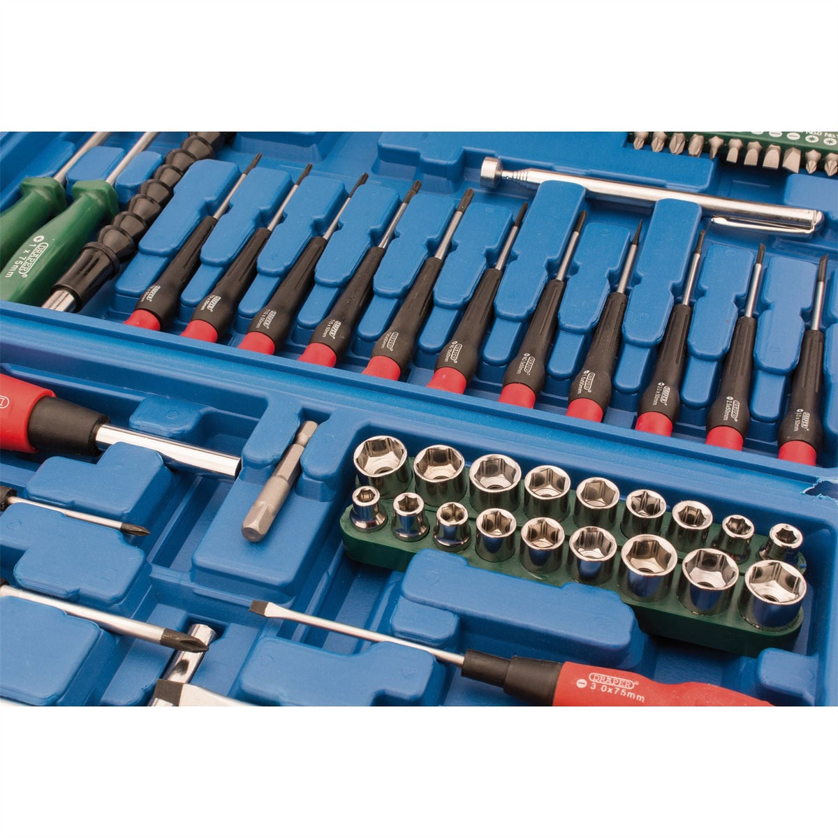 Draper Screwdriver Socket and Bit Set Blue (70 Piece) 40850 White Rose Tools