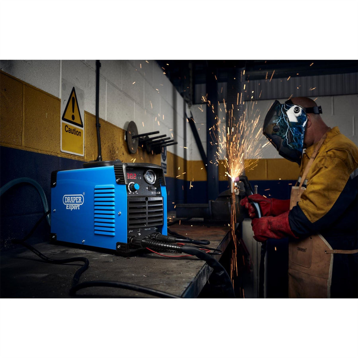 Draper Expert High Frequency Plasma Cutter 40A 70066 White Rose Tools