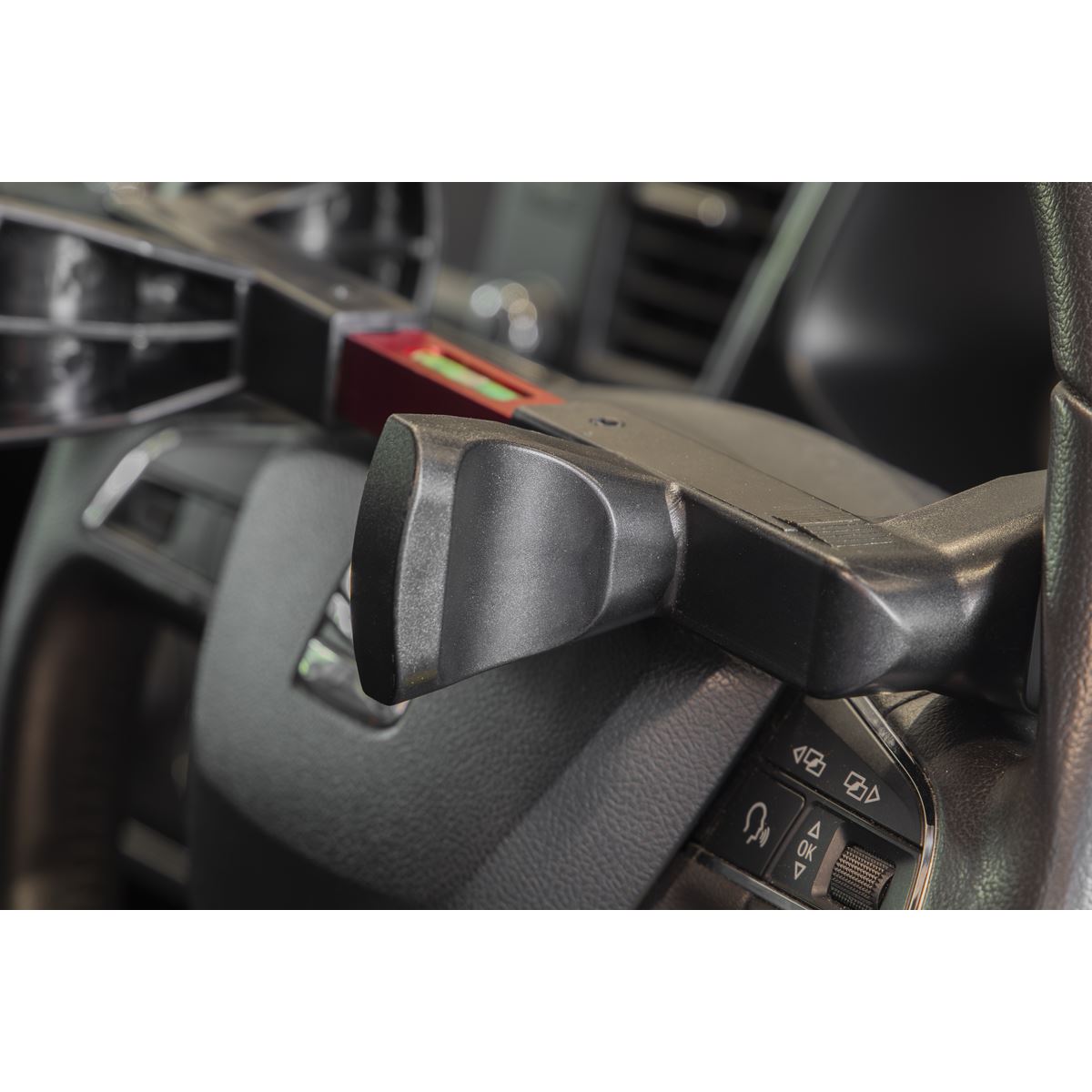 Sealey Dual Steering Wheel Level White Rose Tools