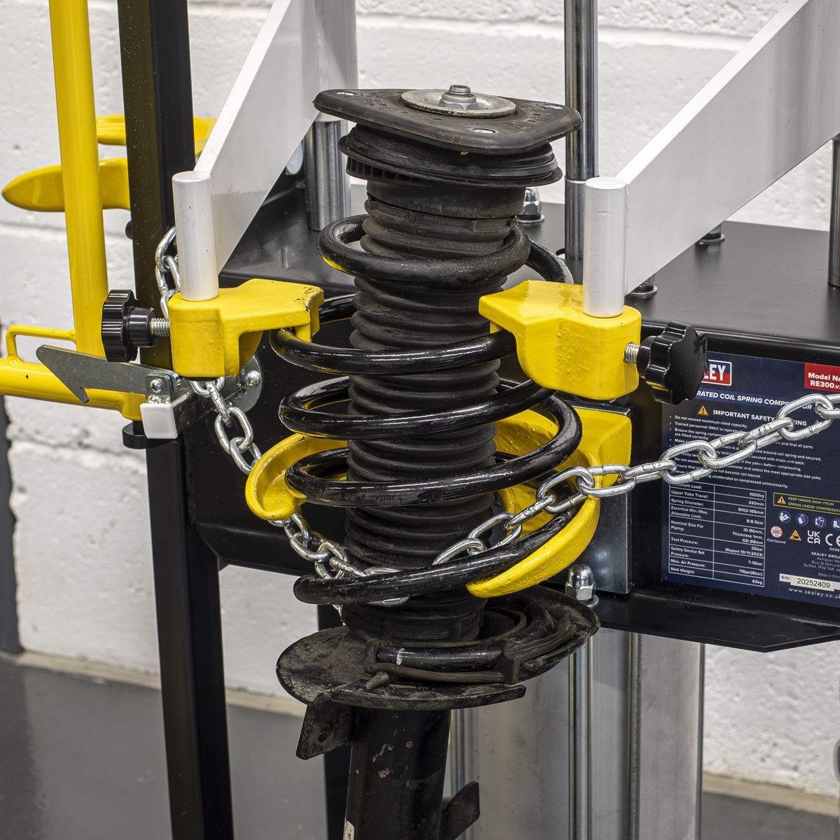 Sealey Air Operated Coil Spring Compressor 1000kg