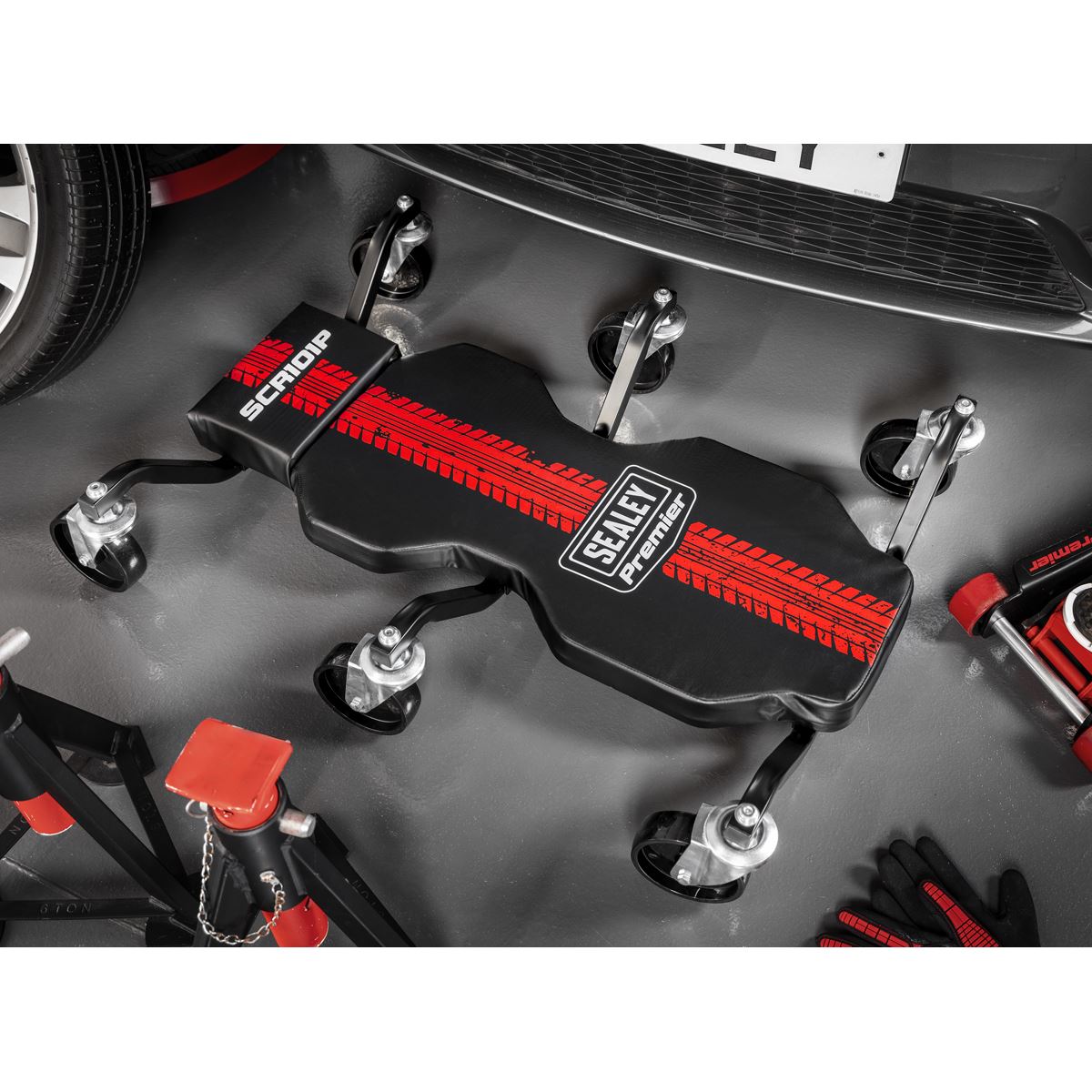 Sealey Steel Creeper with 6 Rough Ground 5" Wheels & Headrest