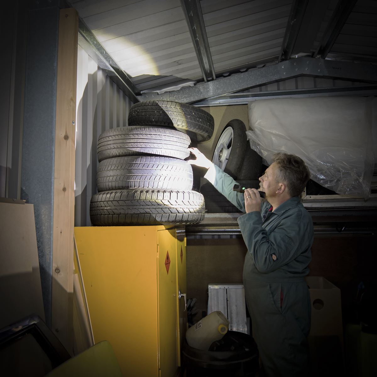 Sealey Rechargeable Aluminium Torch with Adjustable Focus 10W SMD LED