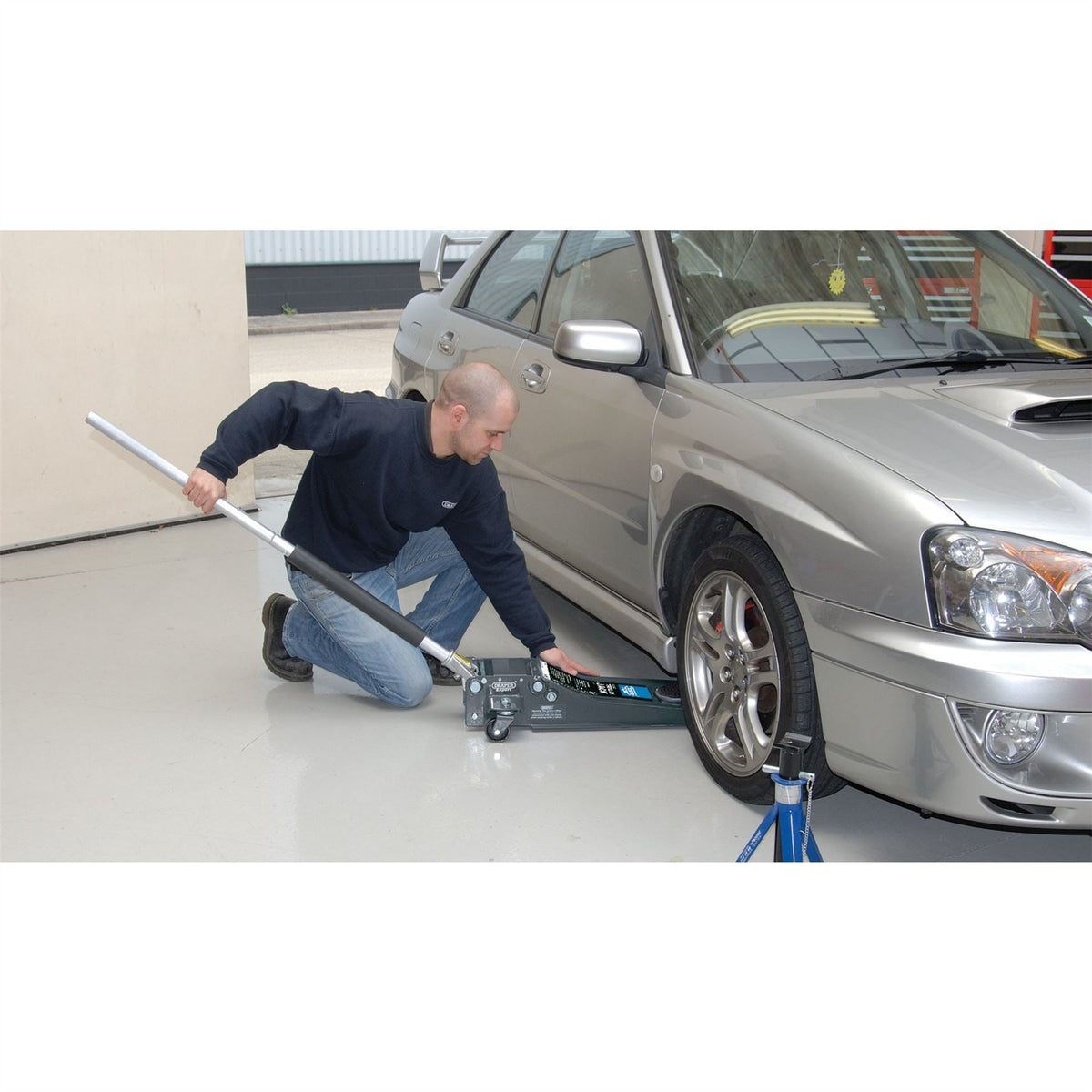 Draper Expert Professional Low Profile Garage Trolley Jack 2 Tonne 31481 White Rose Tools