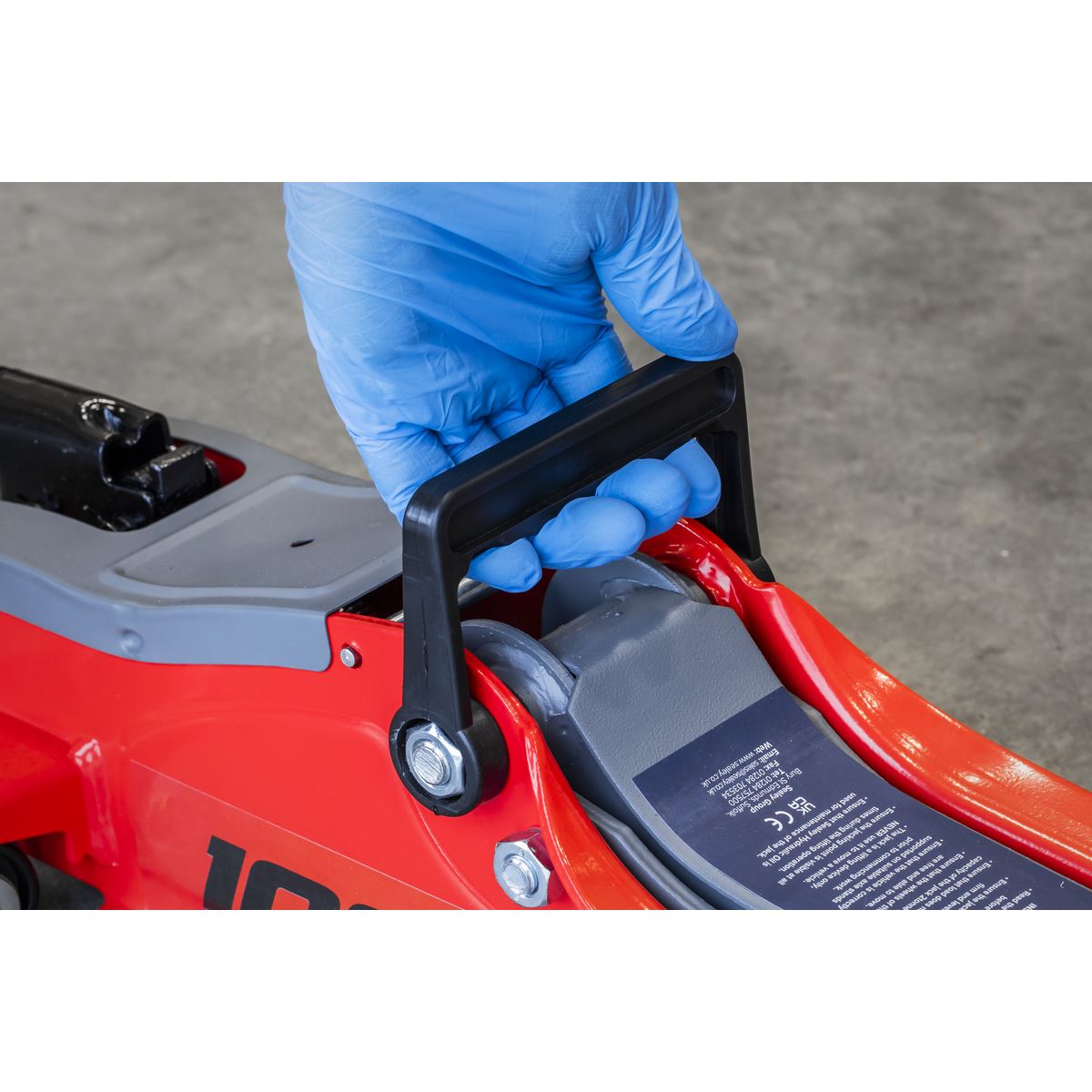 Sealey Trolley Jack 2tonne Low Entry Short Chassis - Red
