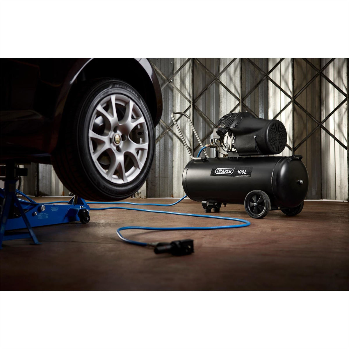 Draper 230V 100L Direct Drive V-Twin Air Compressor 2.2kW/3HP 65396 White Rose Tools