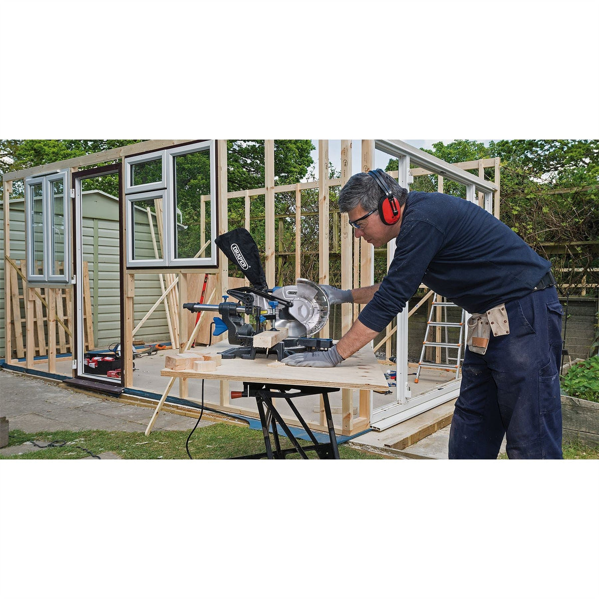 Draper 230V Sliding Compound Mitre Saw with Laser Cutting Guide 210mm 1500W 83677 White Rose Tools