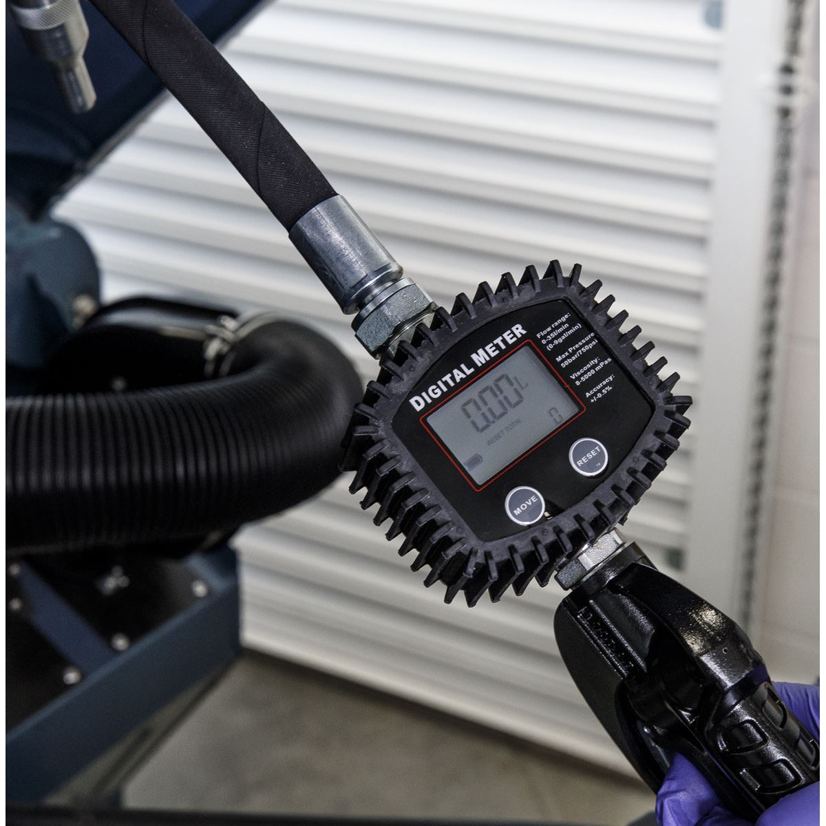 Sealey Oil Dispensing System Air Operated with 10m Retractable Hose Reel