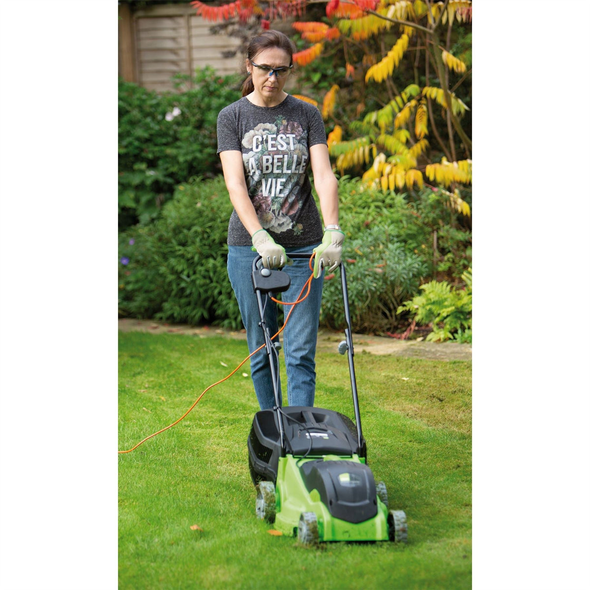 Draper Storm Force Draper 230V Lawn Mower 320mm 1200W 20015 White Rose Tools