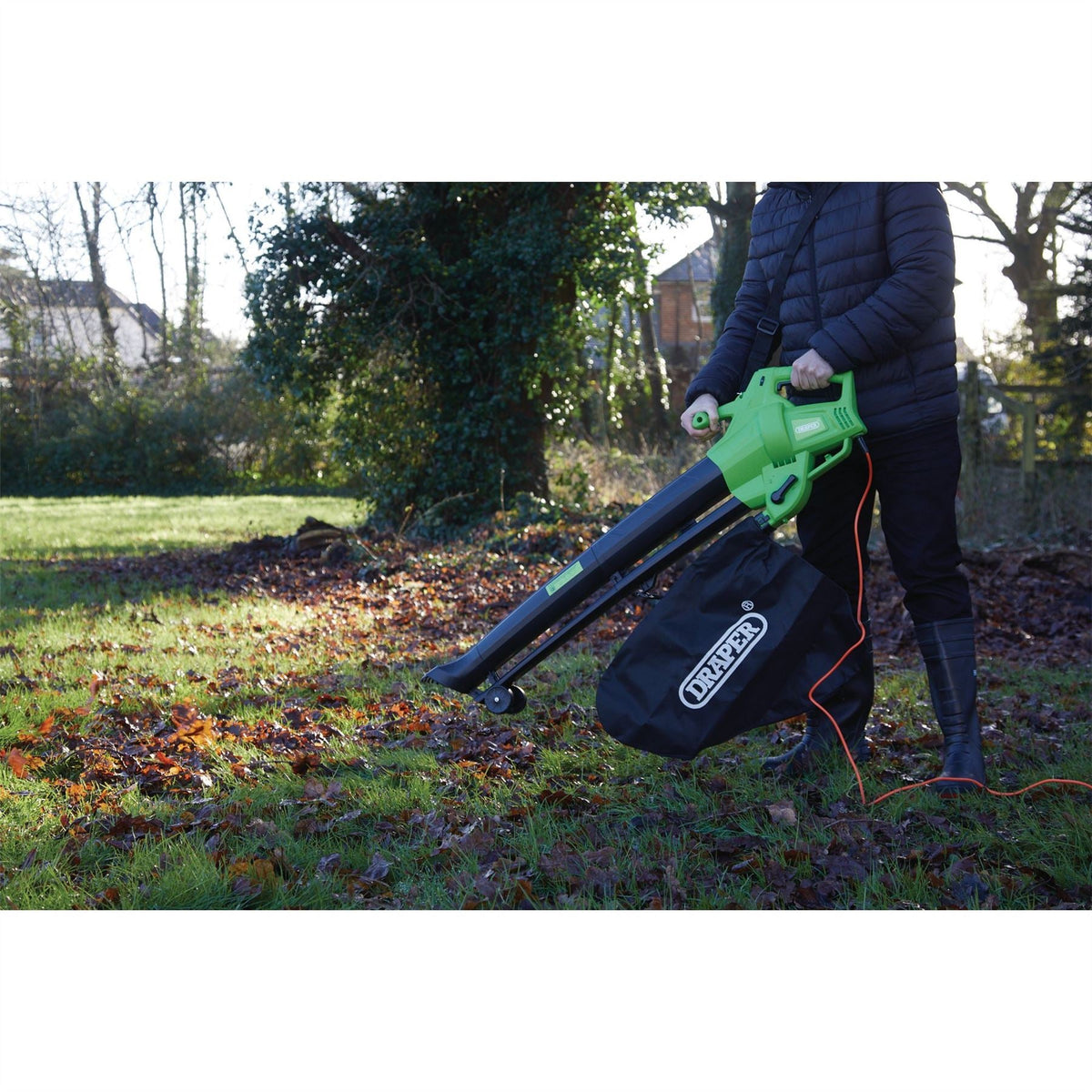 Draper 230V Garden Vacuum Blower and Mulcher 3000W 94794 White Rose Tools