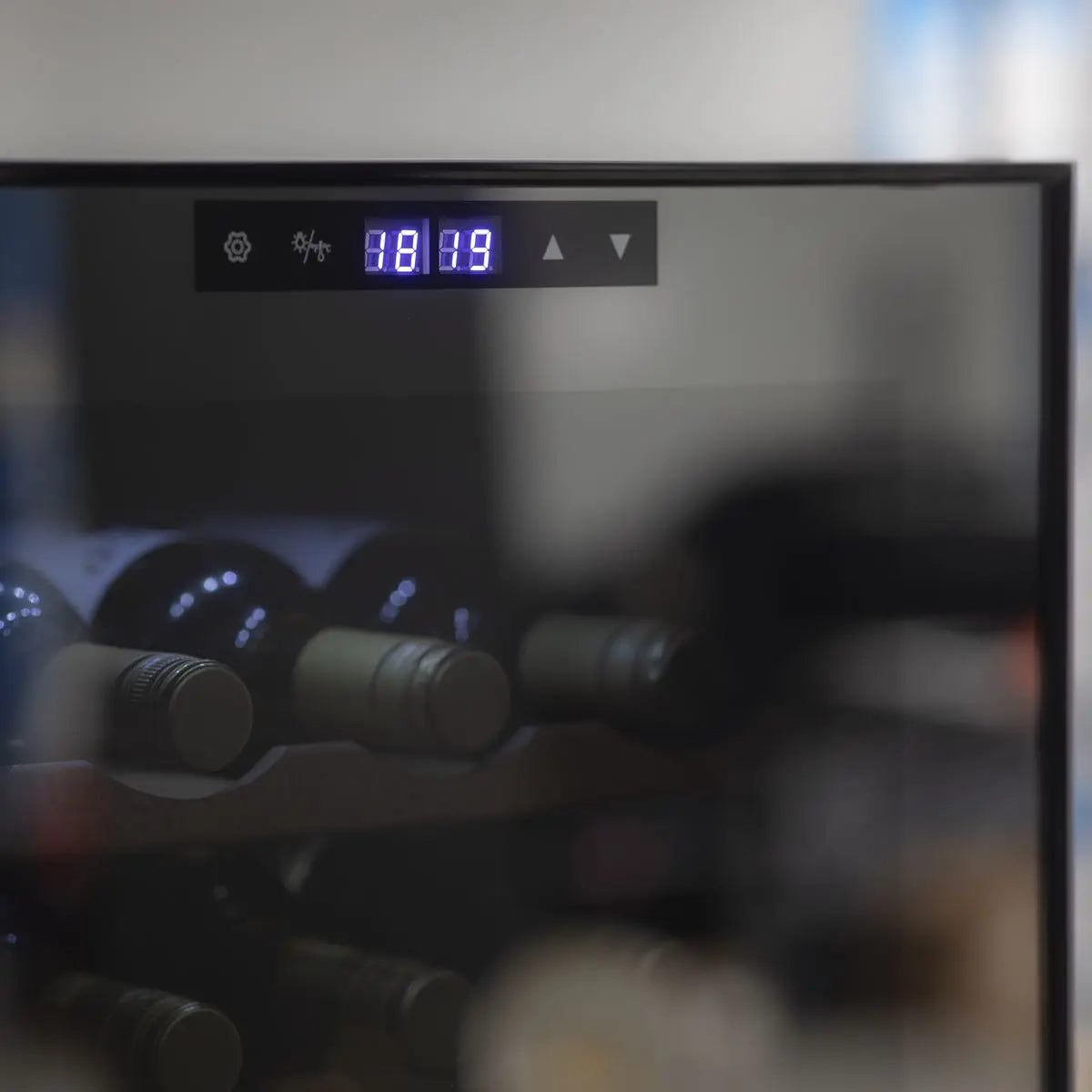 Baridi 27 Bottle Dual Zone Wine Cooler, Fridge with Digital Touchscreen Controls, Wooden Shelves & LED Light, Black White Rose Tools