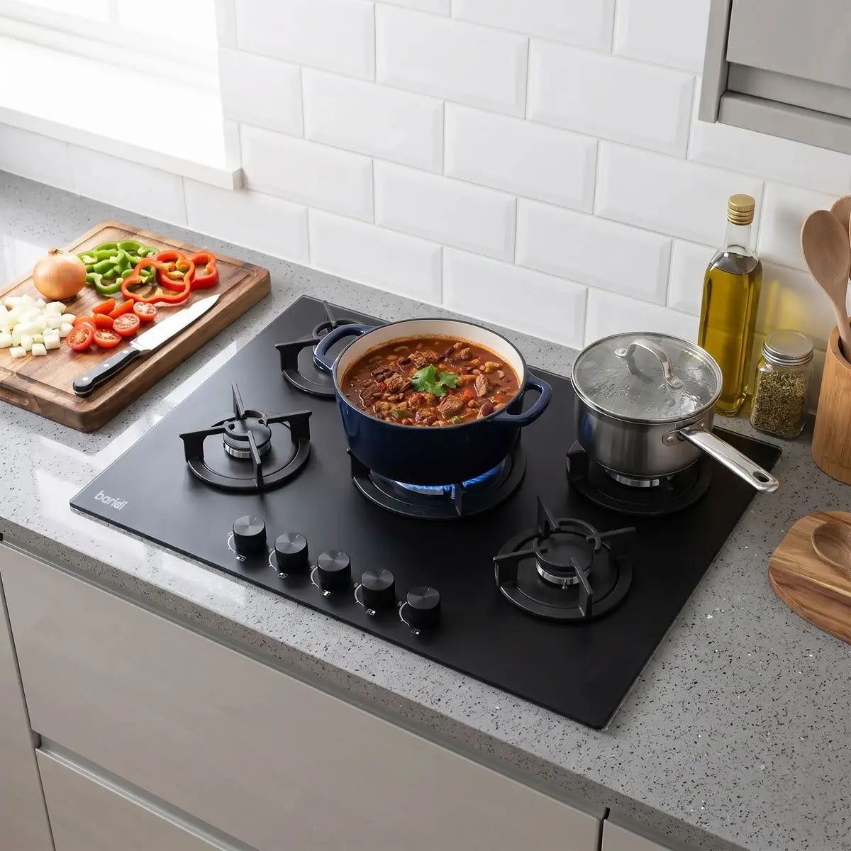 Baridi 70cm Gas Hob Matt Black Glass with 5 Burners, Cast Iron Supports & Auto Ignition 10.4kW White Rose Tools