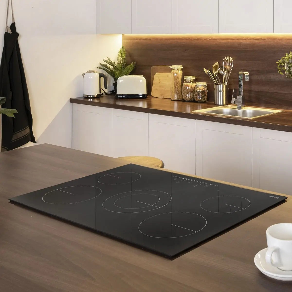 Baridi 77cm Built-In Ceramic Hob with 5 Cooking Zones, Black Glass, 8200W with Slider Touch Controls, Timer  White Rose Tools
