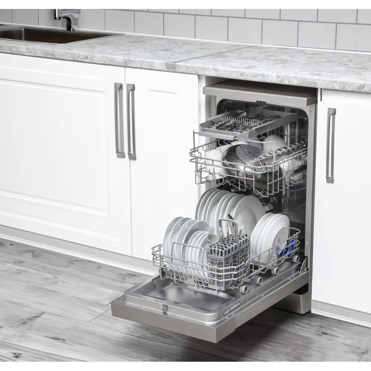 Baridi Slimline Freestanding Dishwasher, 45cm Wide with 10 Place Settings, 8 Programs & 5 Functions, LED Display, Silver  White Rose Tools