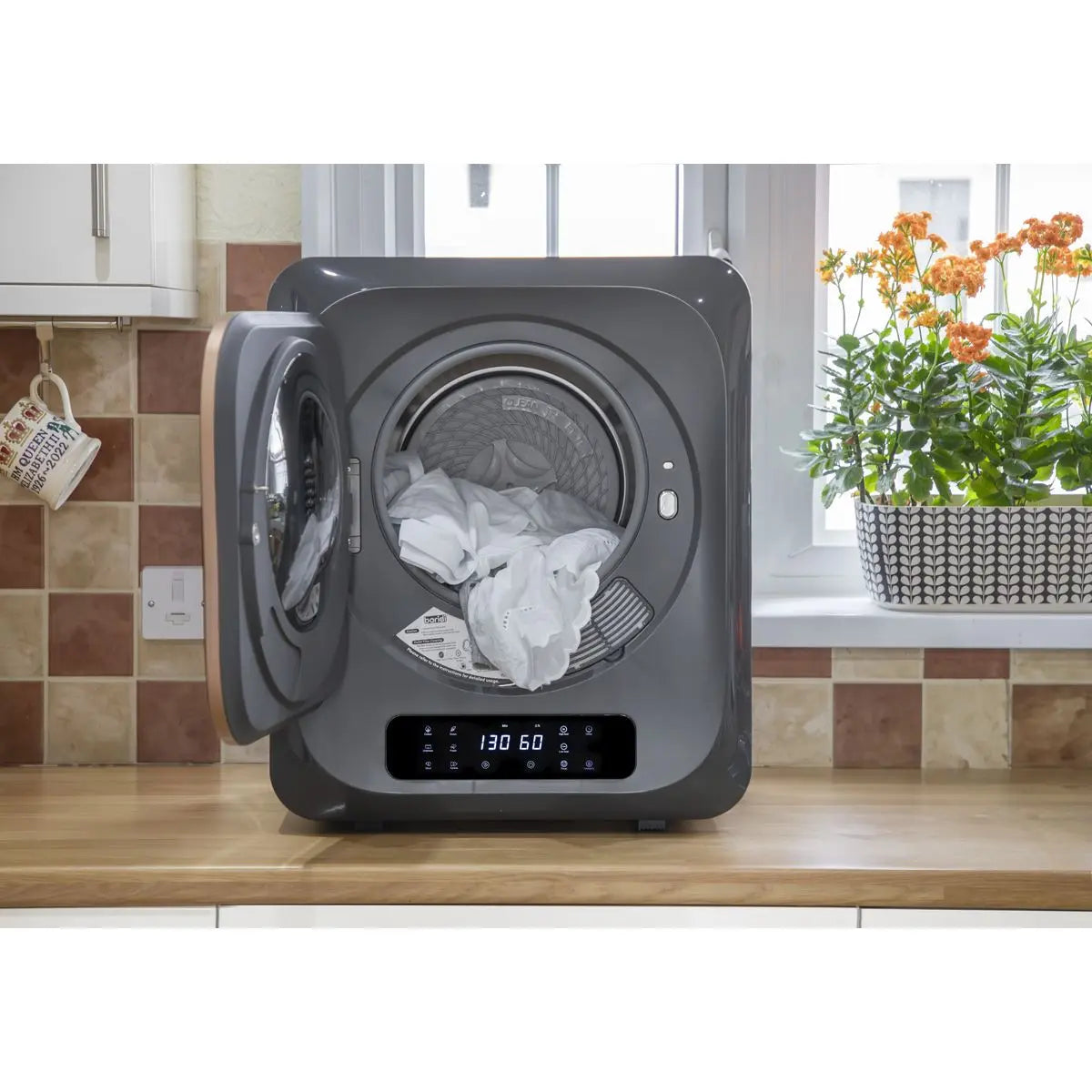 Baridi Small Tumble Dryer, Portable, 2.5kg, Vented, Perfect for Counter Top or Wall Mounted Use with Digital Controls, Compact, Black Mini Spin Dryer - DH229  White Rose Tools