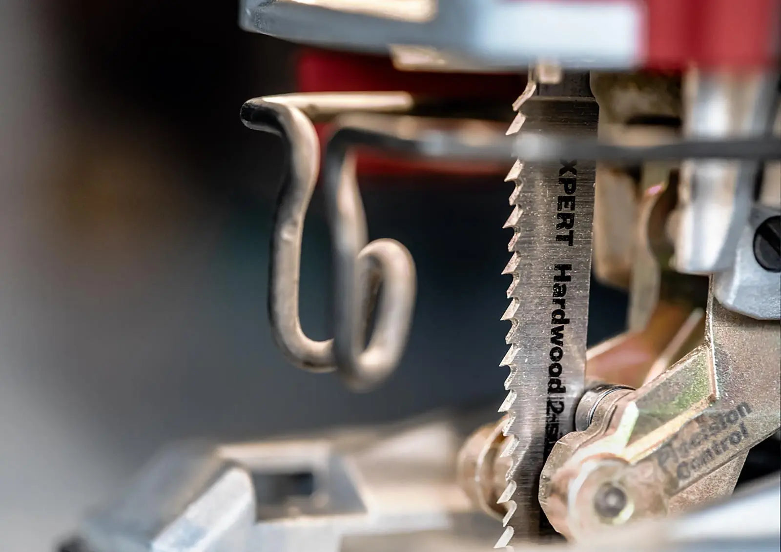 Bosch EXPERT Jigsaw Blades 5 Piece T308BF Hardwood 2 Side Clean 117mm White Rose Tools