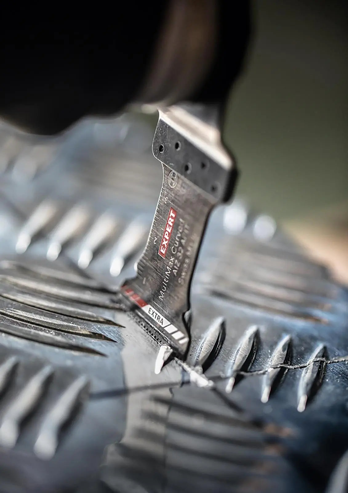 Bosch EXPERT Multi Tool Blade Starlock 32mm x 40mm Carbide Technology AIZ 32 APIT MultiMax  White Rose Tools