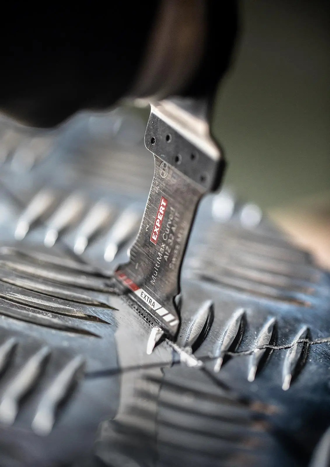 Bosch EXPERT Multi Tool Blade Starlock 32mm x 40mm Carbide Technology AIZ 32 APIT MultiMax  White Rose Tools