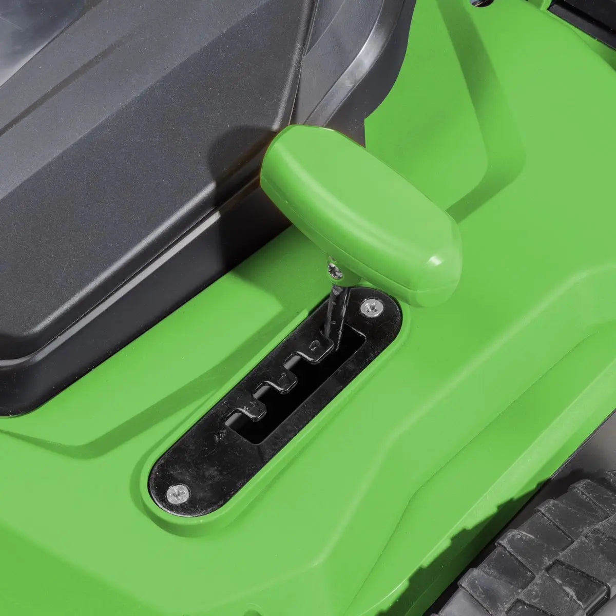 Dellonda 1500W Electric 2-in-1 Scarifier with 5-Heights, 36cm Cutting Diameter, 45L Grass Collection Bag, 10m Mains Cable, Hand Push  White Rose Tools