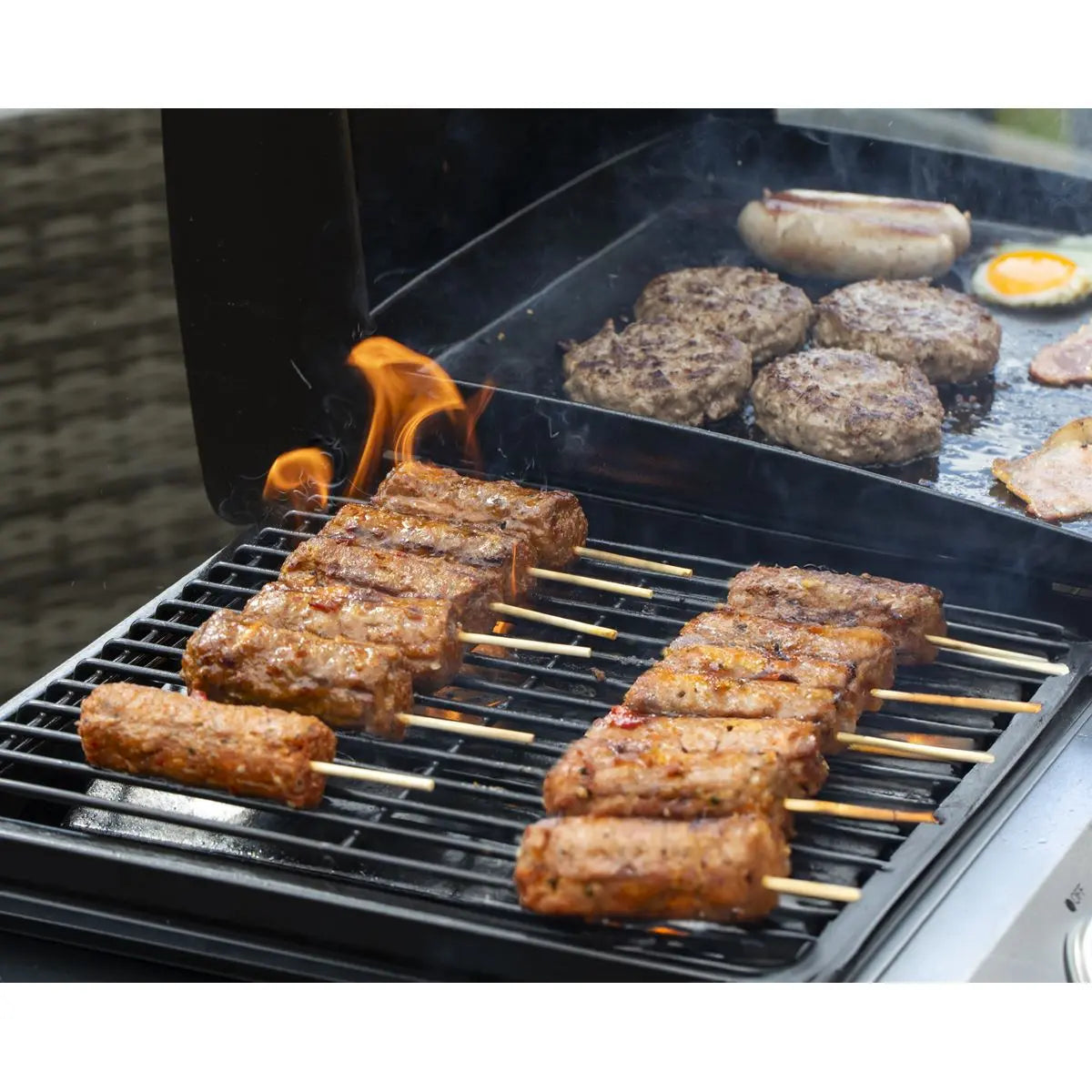 Dellonda 3 Burner Portable Gas Plancha/Grill 8.5kW BBQ Griddle, Stainless Steel  White Rose Tools