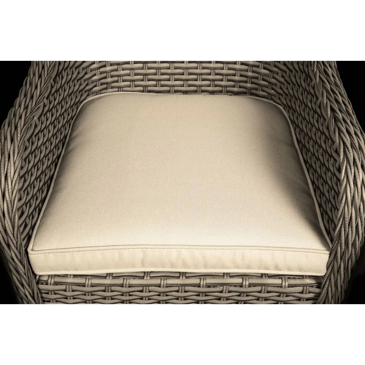 Dellonda Chester Rattan Wicker Garden Dining Chairs with Cushion, Brown White Rose Tools