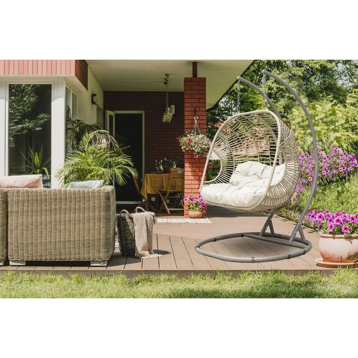 Dellonda Egg Hanging Swing Chair, Wicker Rattan Basket, Steel Frame, Double White Rose Tools