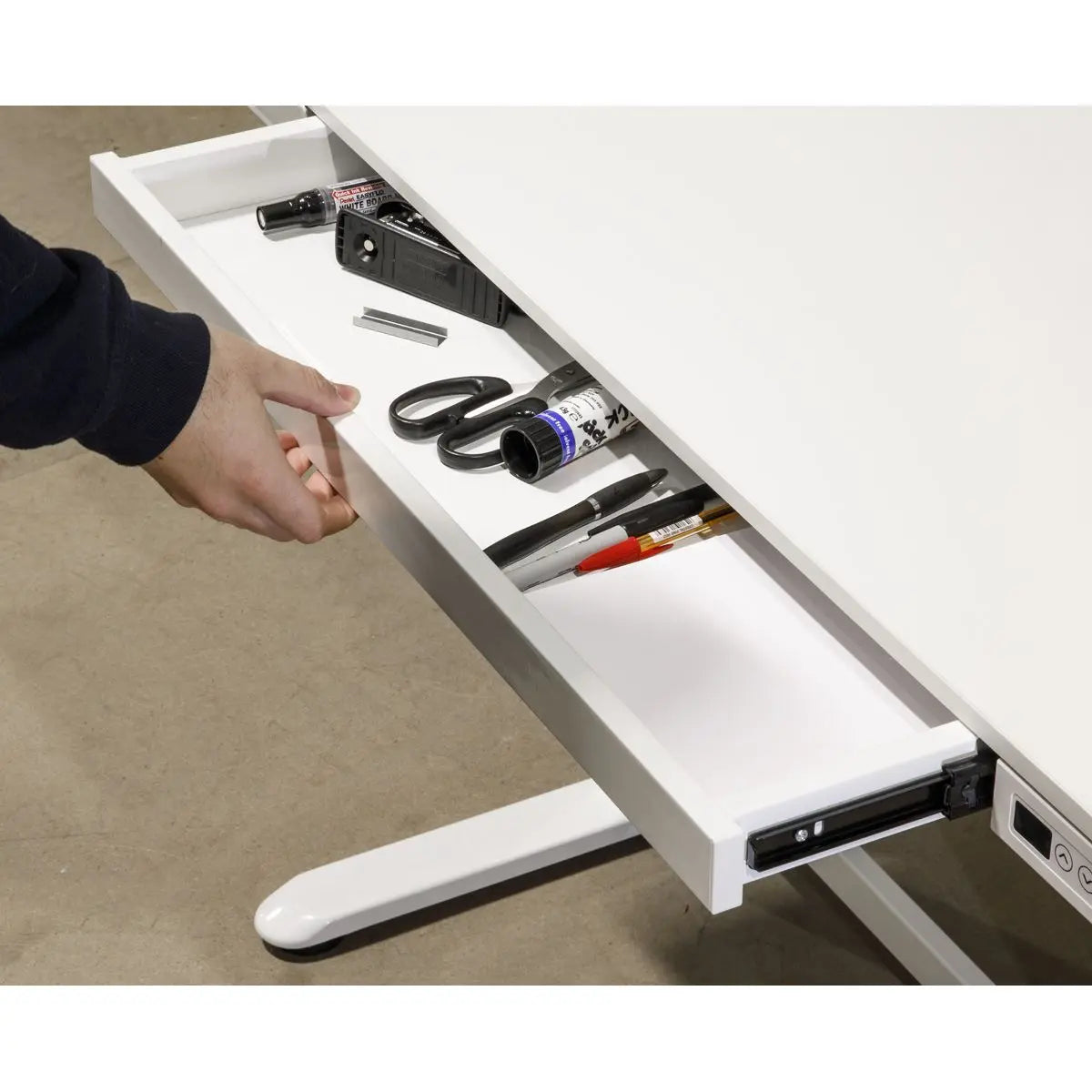 Dellonda White Electric Adjustable Standing Desk with USB & Drawer, 1200 x 600mm White Rose Tools