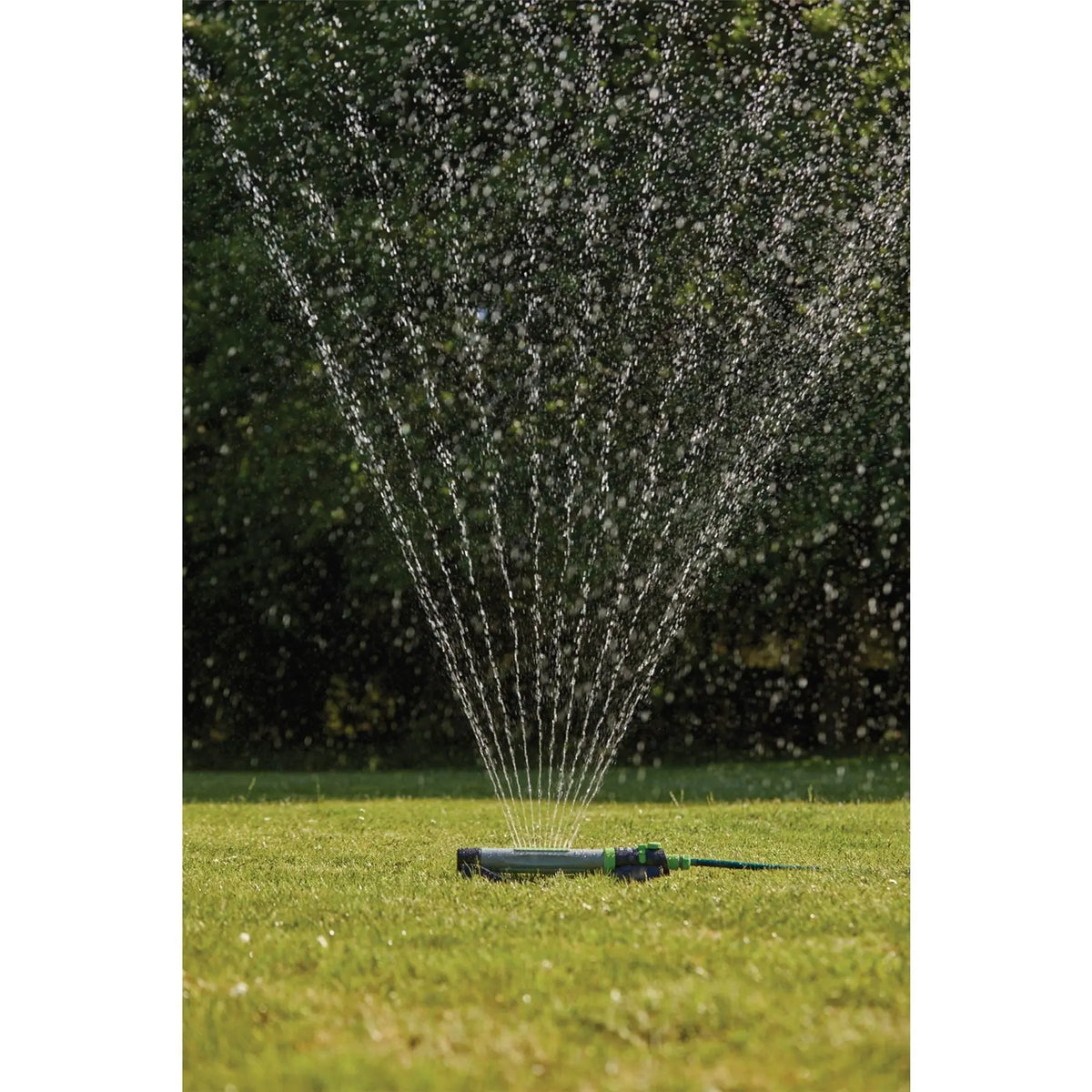 Draper 3-in-1 Oscillating Sprinkler 25089 White Rose Tools