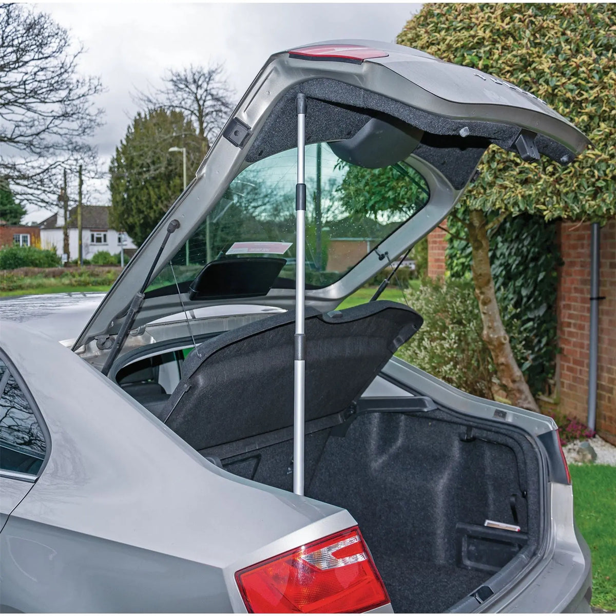 Draper Bonnet and Tailgate Support 540-1200mm 99699 White Rose Tools