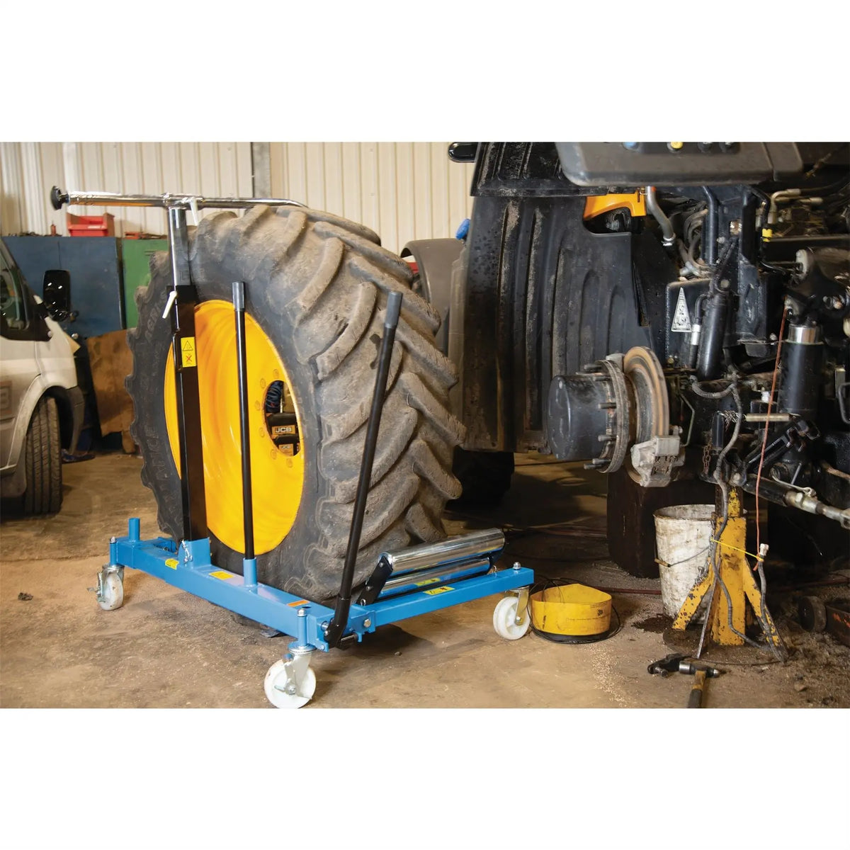 Draper Expert Wheel Removal Trolley 1.5 Tonne 01079 White Rose Tools