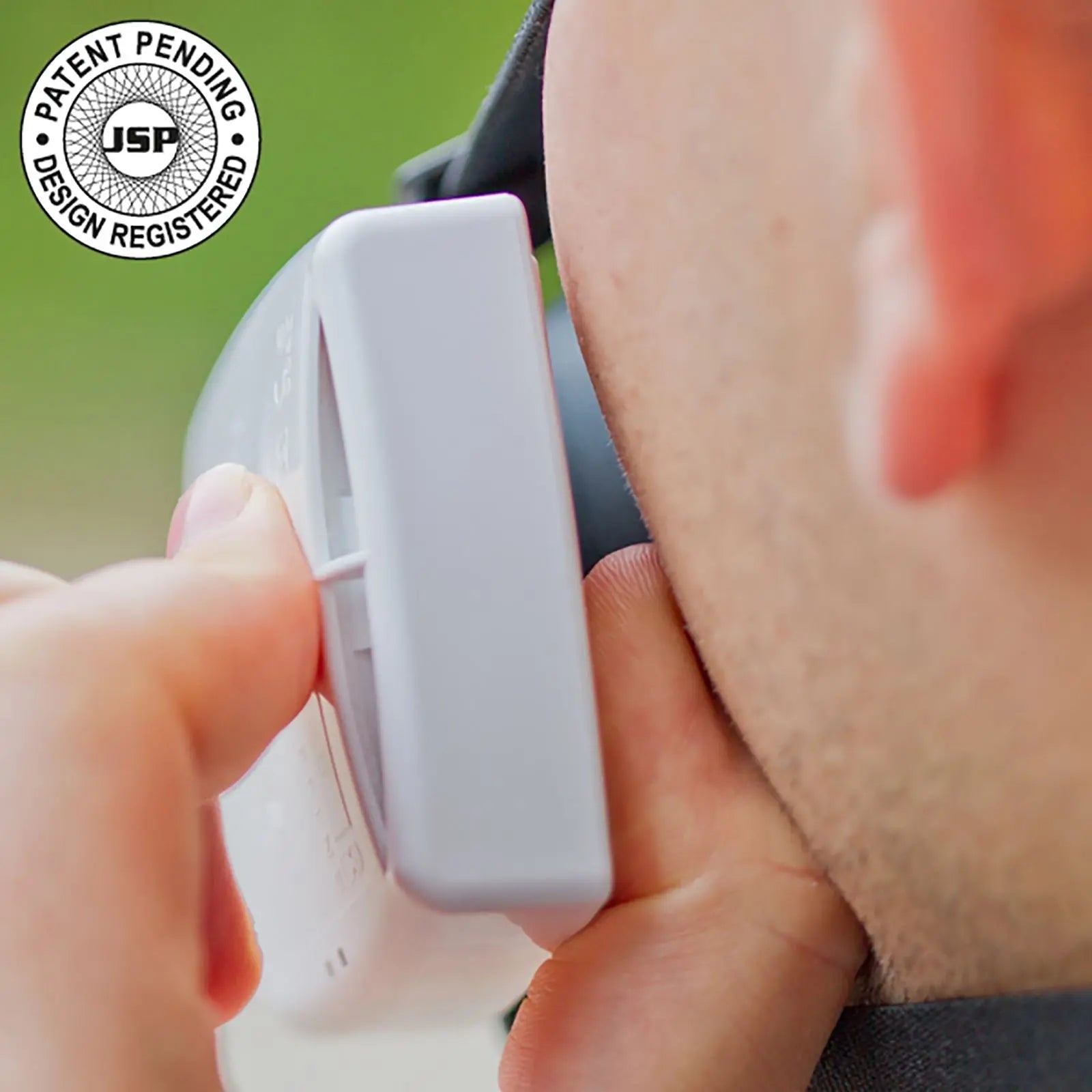 JSP Force 8 Half Mask Medium Face Mask Respirator with P3 Press to Check Filters