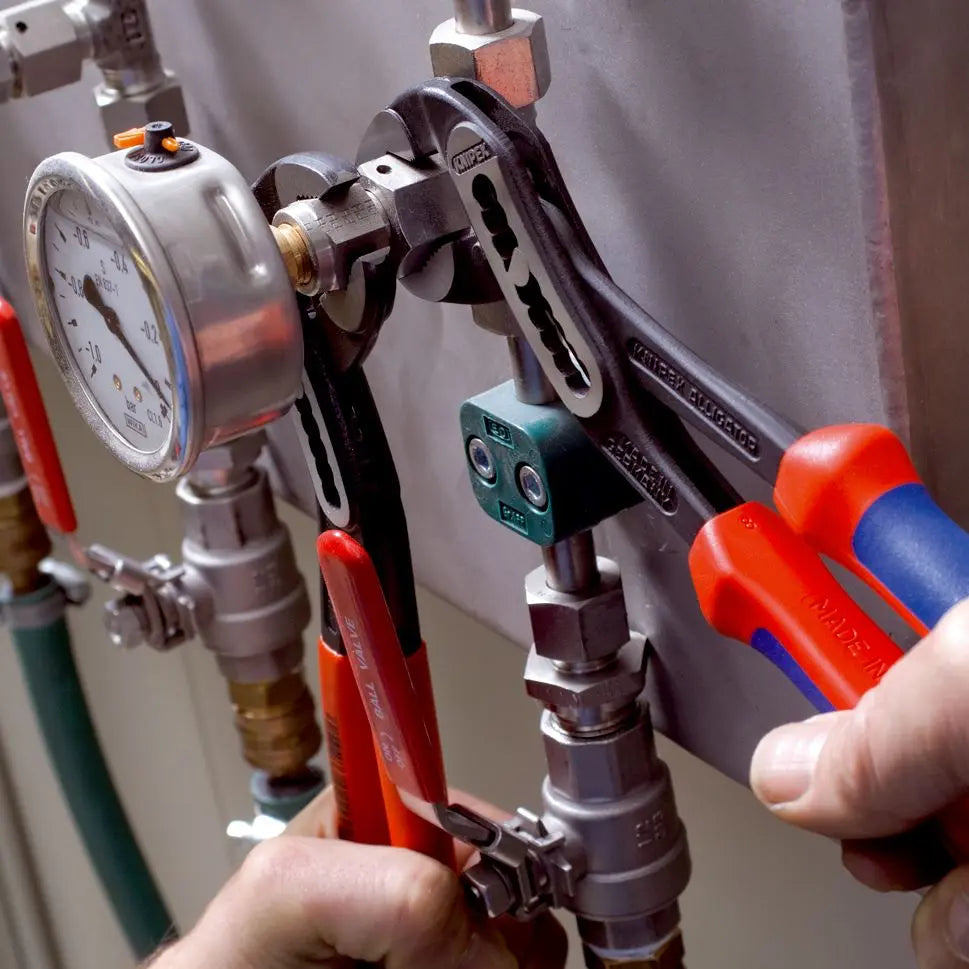 KNIPEX Alligator Water Pump Pliers 300mm Multi Component Grips 88 02 300  White Rose Tools