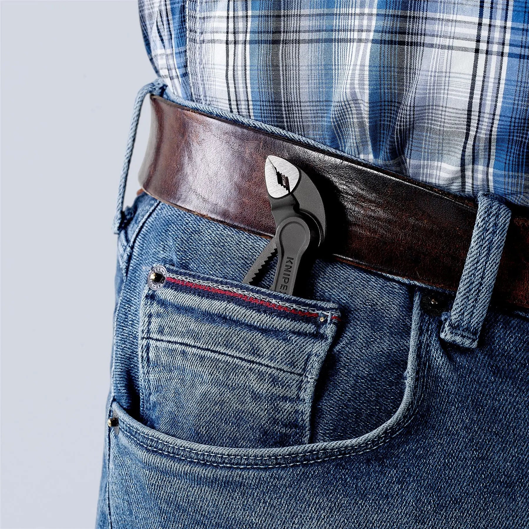 KNIPEX Cobra XS 100mm Pipe Wrench and Water Pump Pliers Ø 28 mm Capacity 87 00 100 White Rose Tools