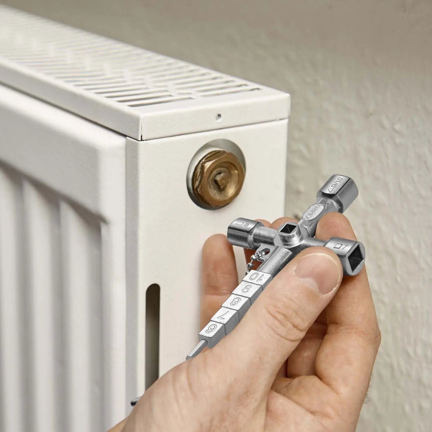 KNIPEX Profi Key for all Standard Shut Off Systems 00 11 04 White Rose Tools