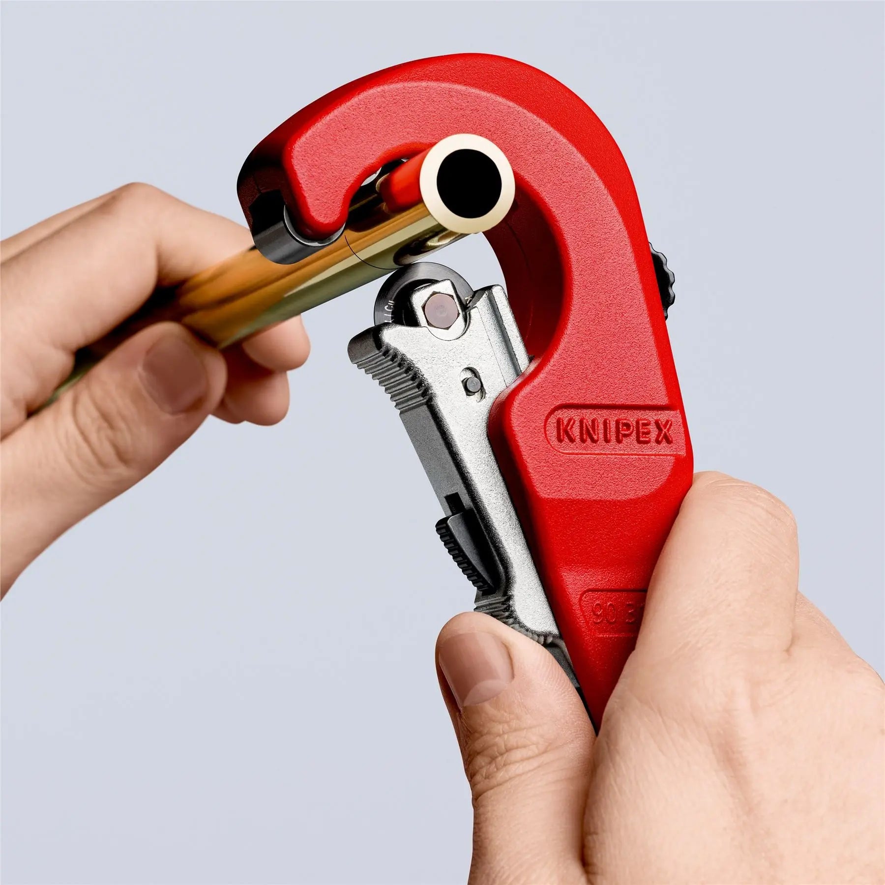 KNIPEX Tubix Pipe Cutter 6-35mm Capacity 180mm QuickLock Mechanism 90 31 02 SB White Rose Tools