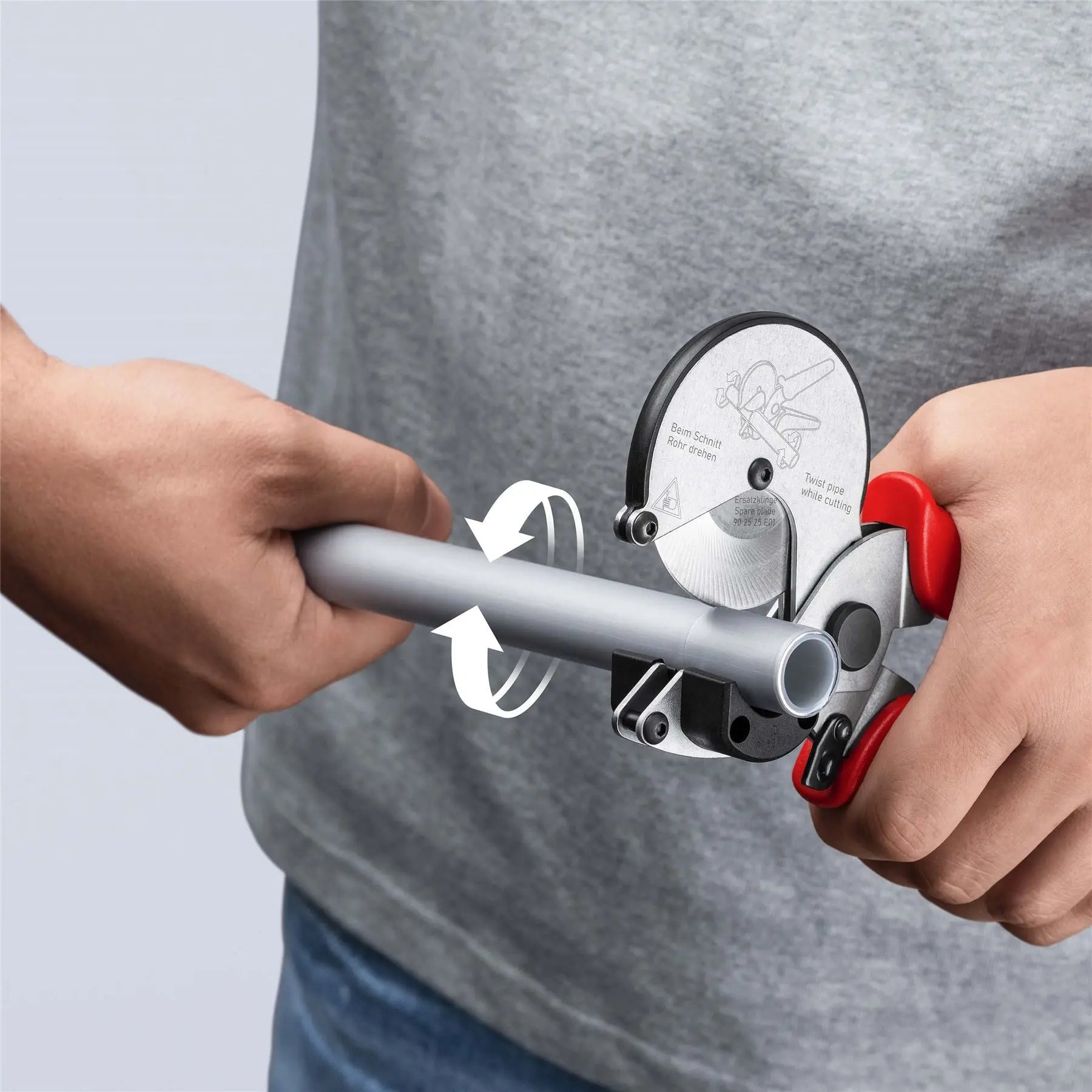 Knipex Pipe Cutter for Composite and Plastic Pipes 26mm Capactiy Multi Component Grips 90 25 25 White Rose Tools