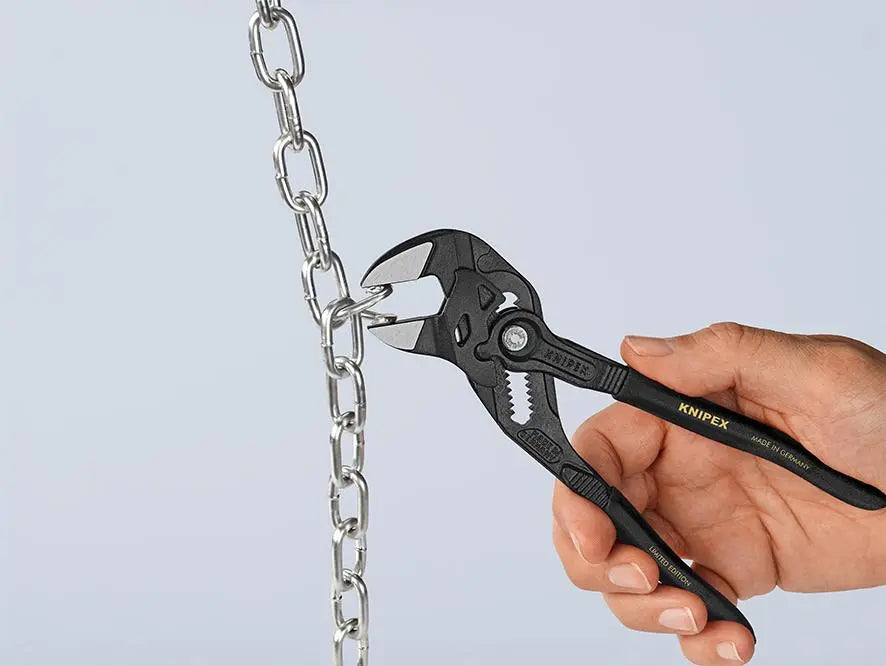 Knipex Pliers Wrench Slip Joint 180mm Limited Edition Christmas 2023 86 01 180 XMAS White Rose Tools