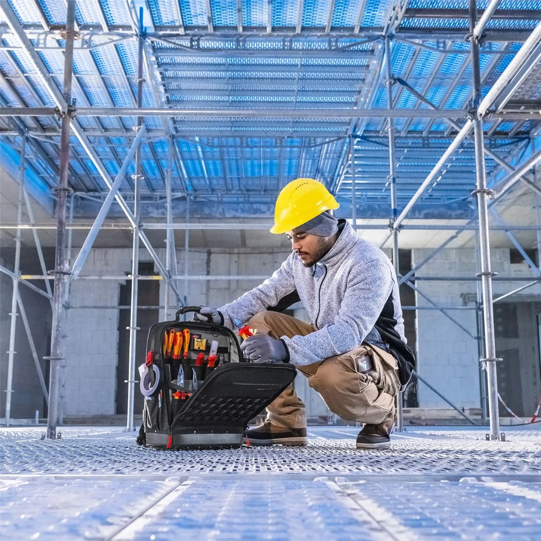 Knipex Tool Backpack Bag Modular X18 Empty 00 21 50 LE White Rose Tools