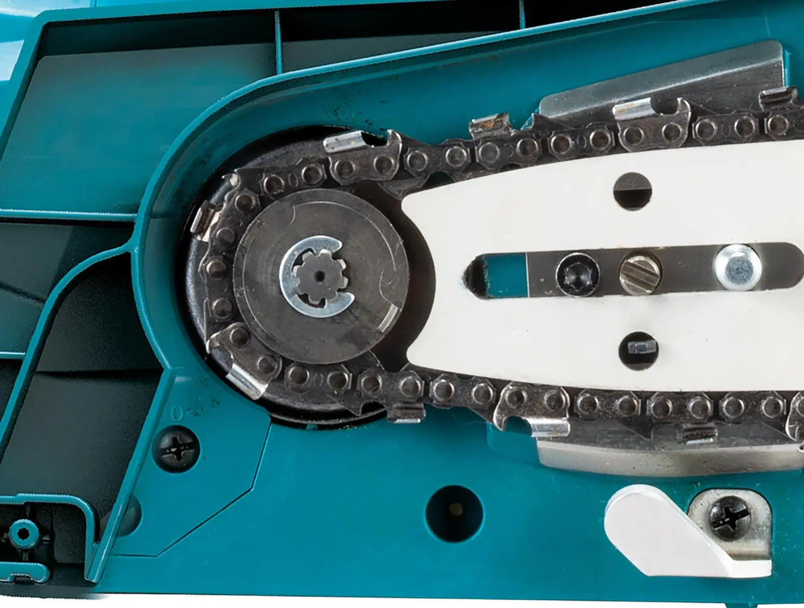 Makita Chainsaw 25cm 10" 40V XGT Brushless Cordless Top Handle Garden Tree Cutting Pruning Bare Unit Body Only UC002GZ White Rose Tools