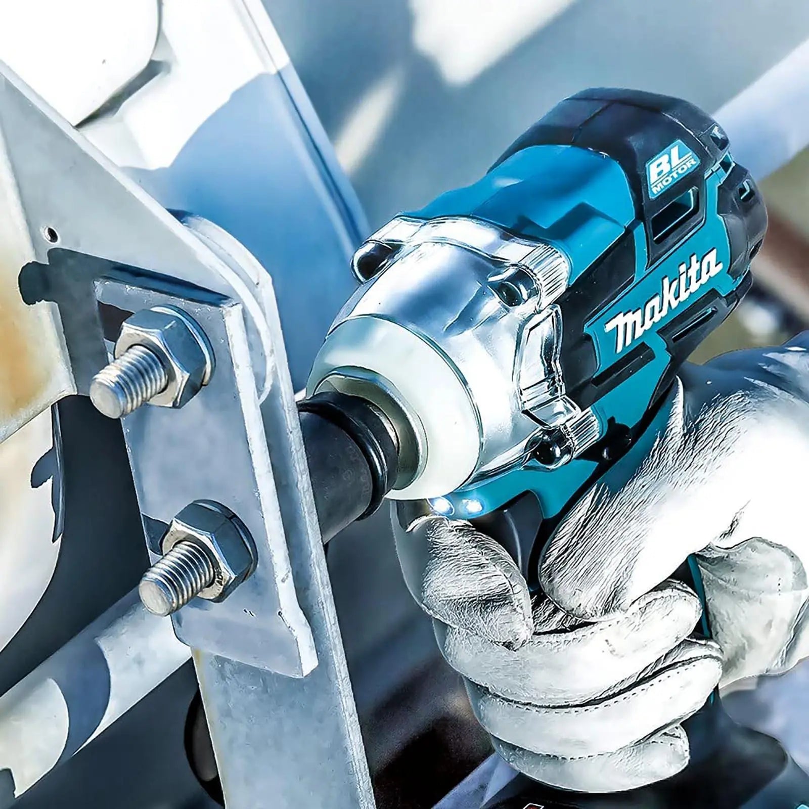 Makita Impact Wrench 1/2" Drive 18V LXT Brushless Li-ion 2 x 5Ah Charger Type 2 Case DTW285RTJ  White Rose Tools