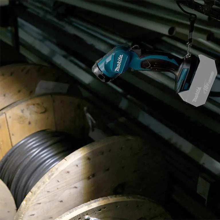 Makita LED Torch LXT 18V Flashlight Lamp Light Lithium-Ion Pivot Head Body Only White Rose Tools