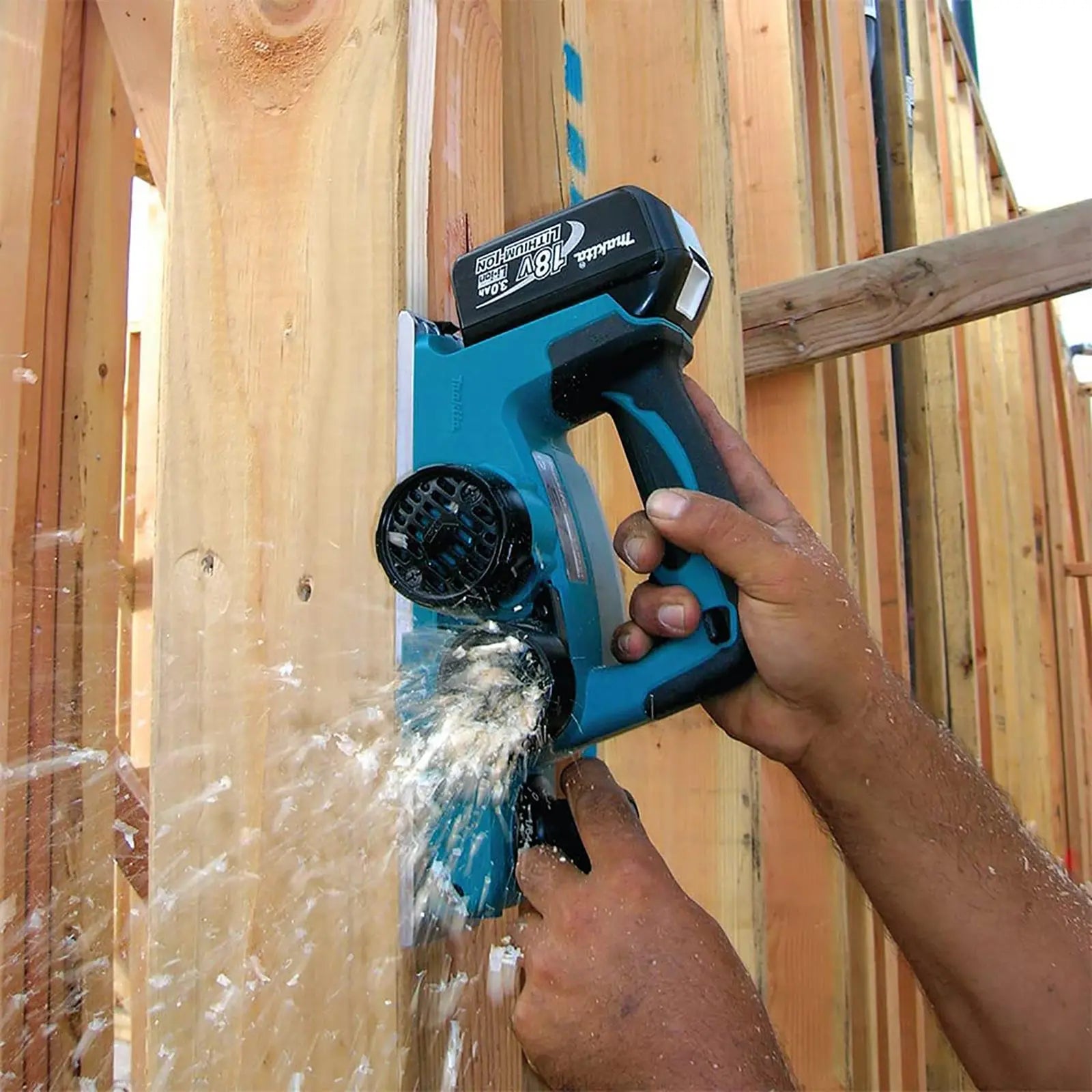 Makita Planer Compact Heavy Duty 18V LXT Li-ion Cordless DKP180Z Body Only  White Rose Tools