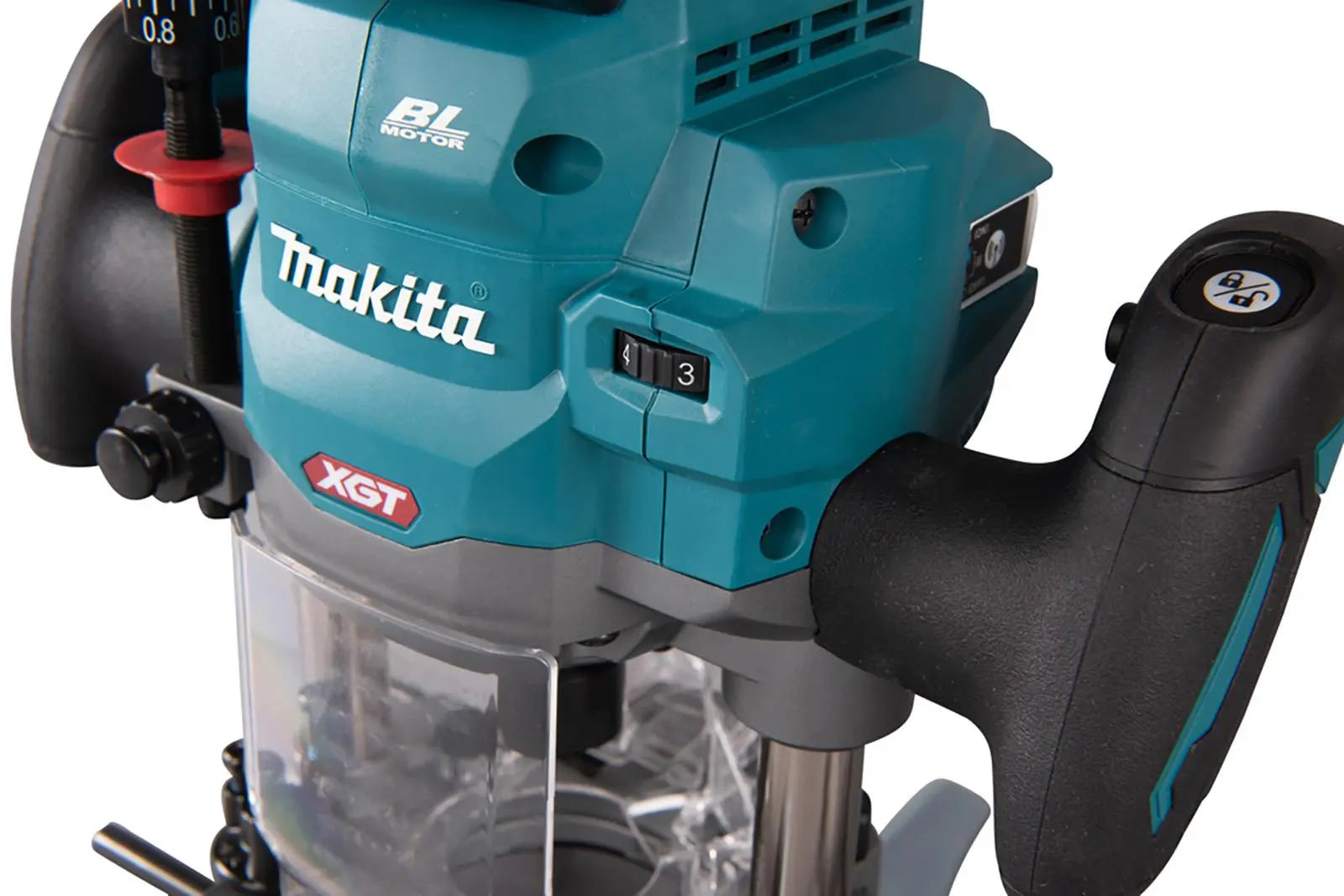 Makita Plunge Router Cordless 1/2" Collet Brushless XGT 40V Max In MakPac Type 4 Case Body Only RP001GZ02 White Rose Tools