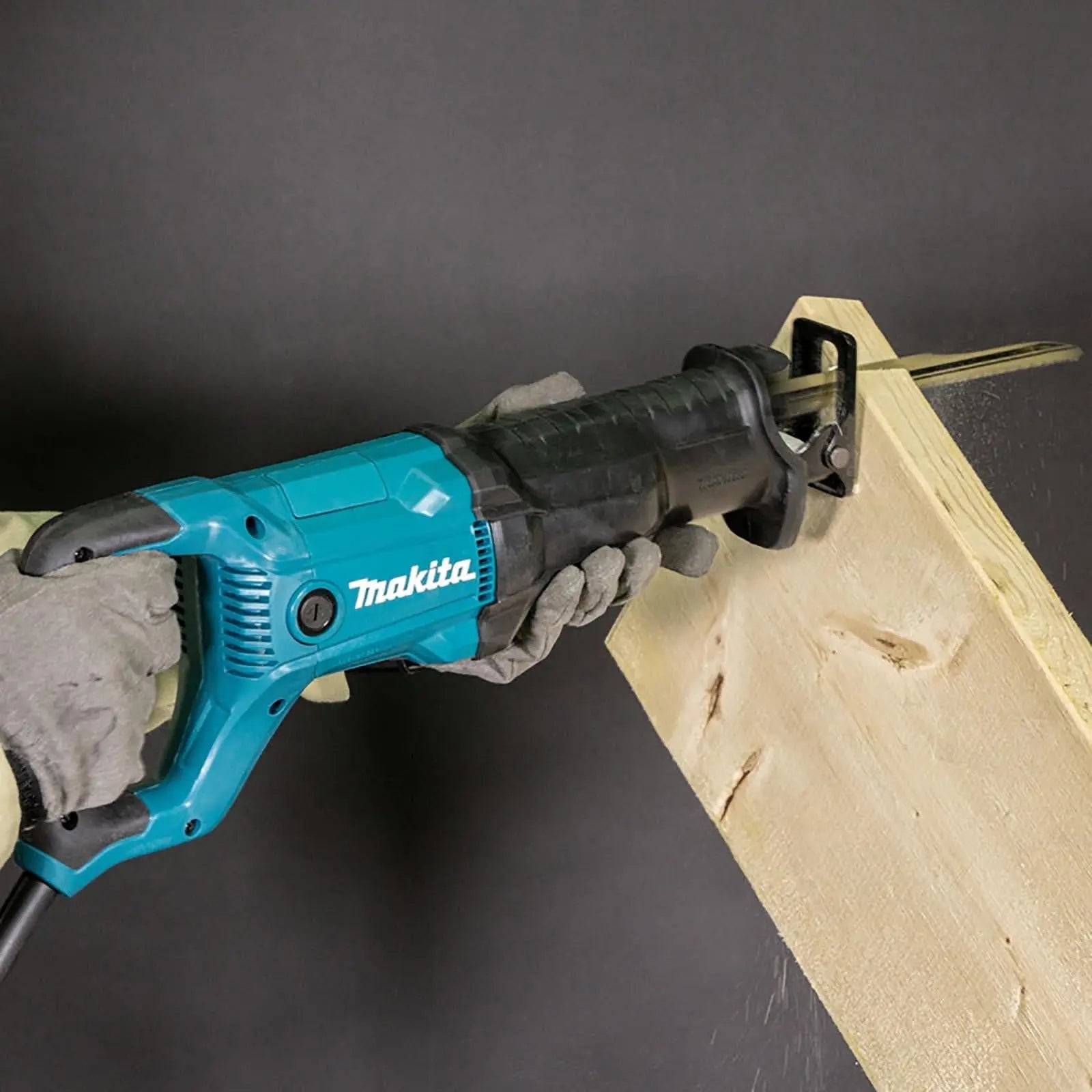Makita Reciprocating Saw 1200W JR3051TK 110V White Rose Tools