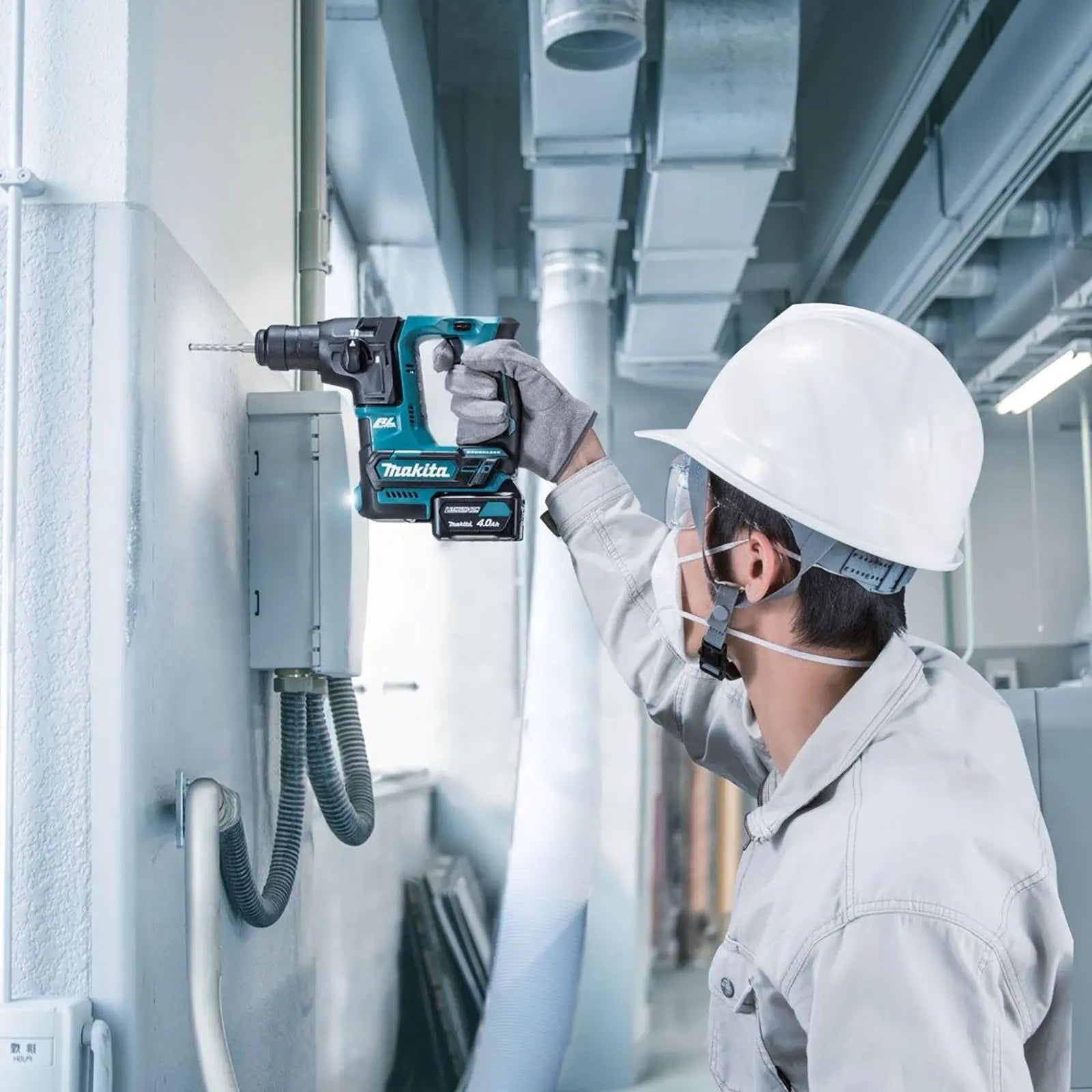 Makita Rotary Hammer Drill Set SDS+ Plus Compact Brushless CXT 2 x 4Ah Battery Charger Makpac Case White Rose Tools