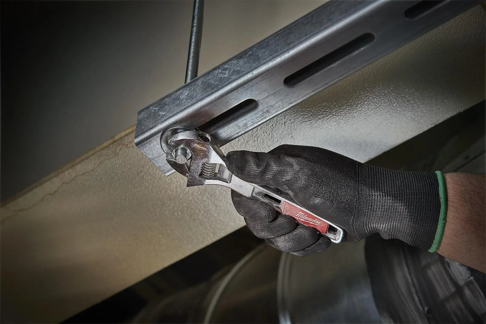 Milwaukee Adjustable Wrench 150mm Jaw Opening 24.5mm