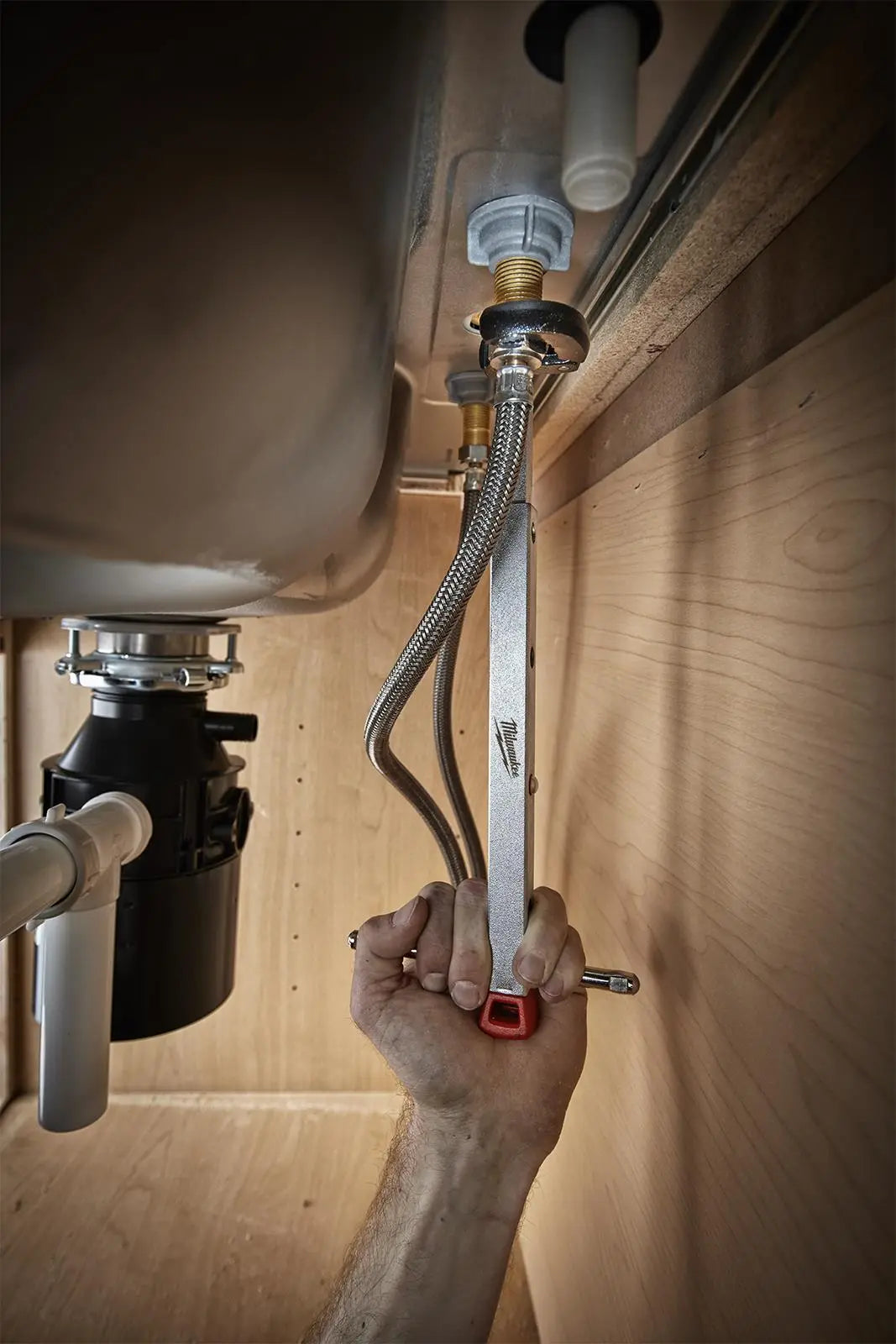 Milwaukee Basin Wrench Compact 10 - 32mm Jaw Size