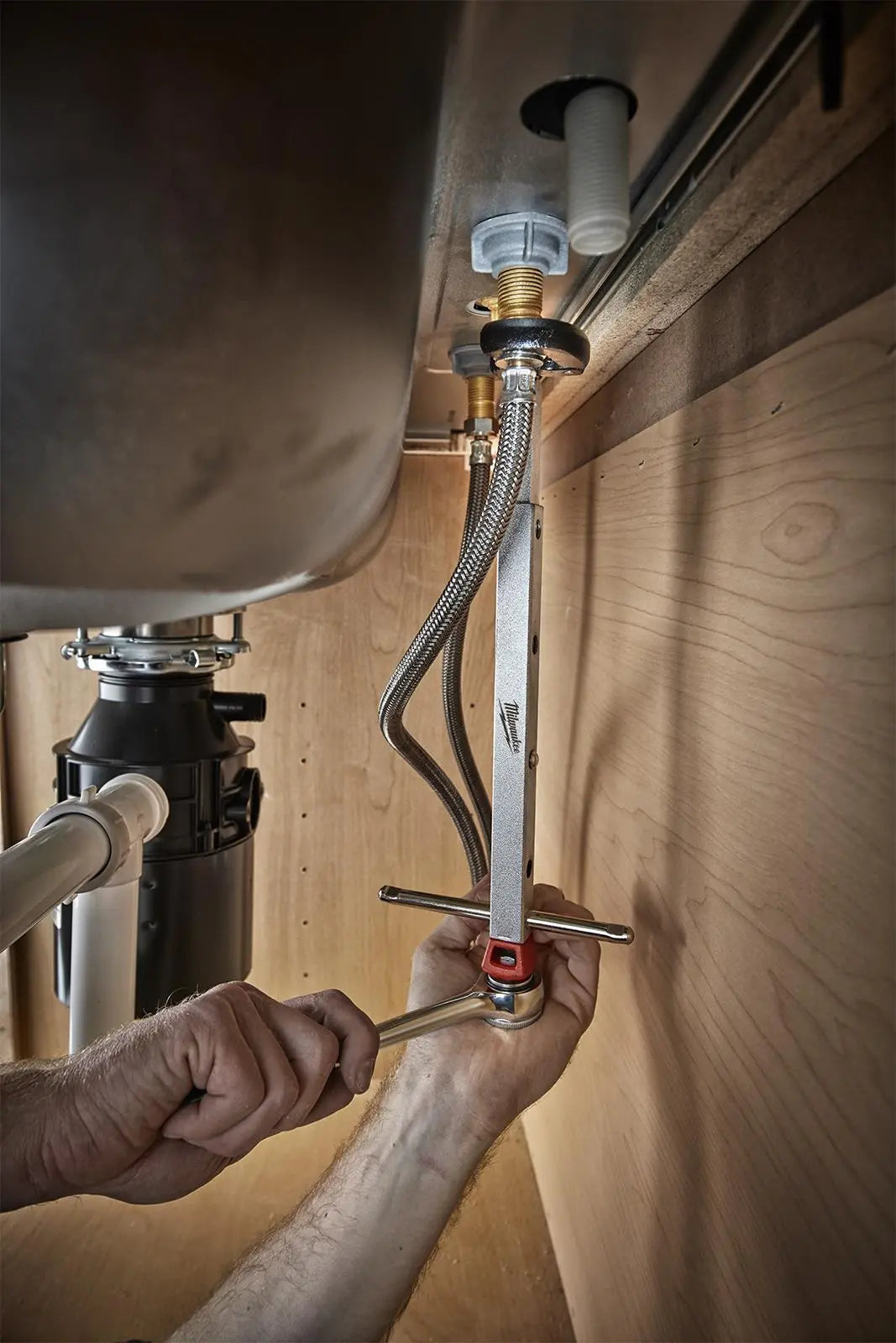 Milwaukee Basin Wrench Compact 10 - 32mm Jaw Size