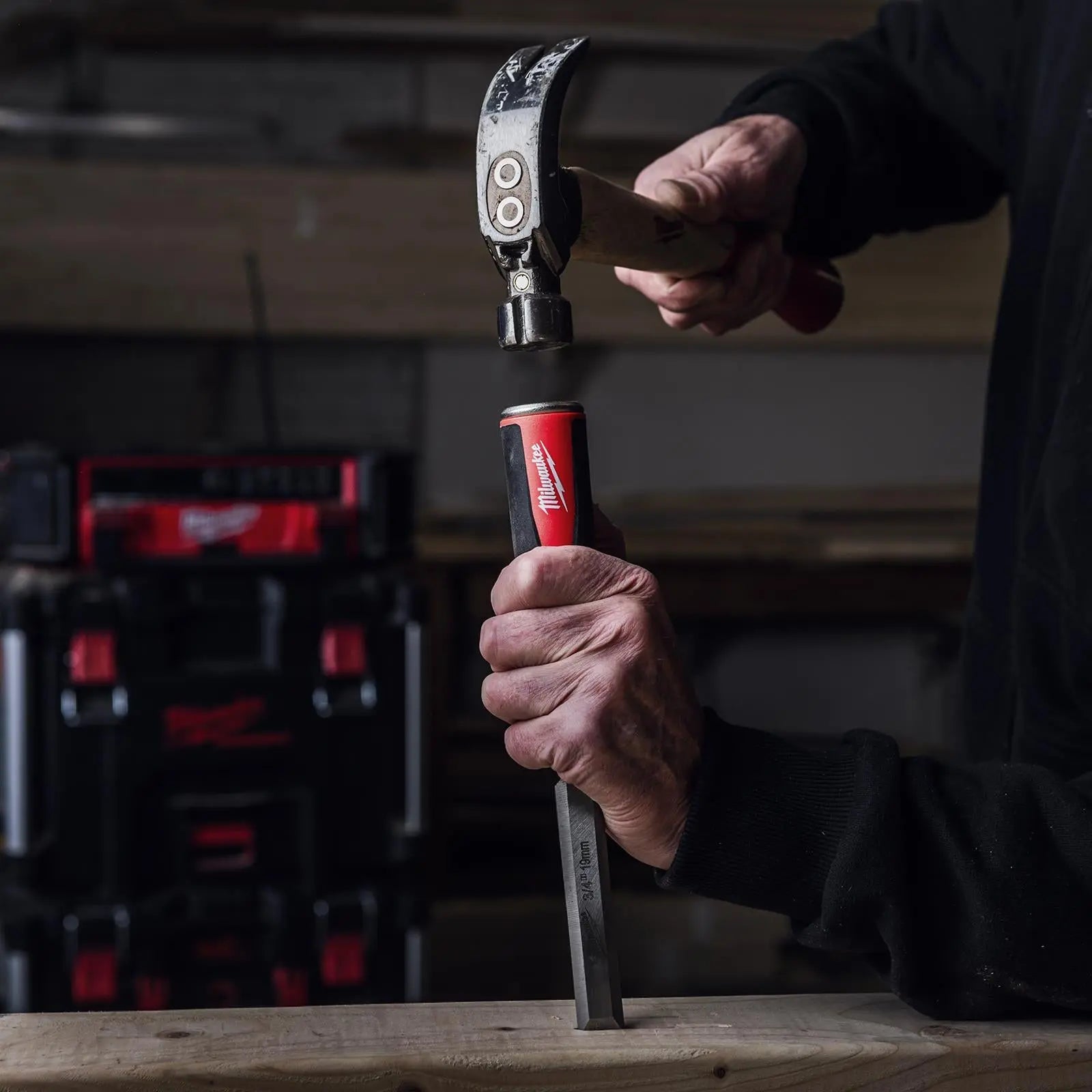 Milwaukee Beveled Edge Wood Chisel 19mm 3/4" All Metal Core with Striking Cap  White Rose Tools