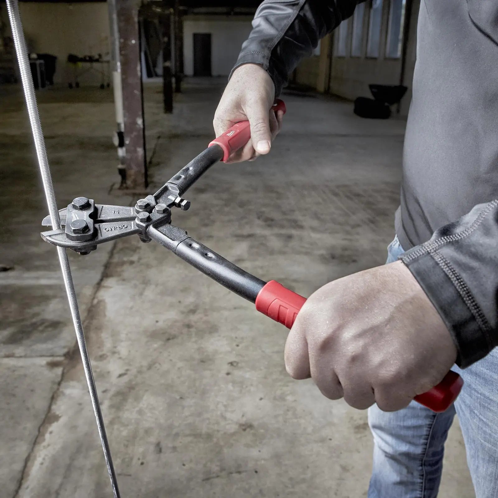 Milwaukee Bolt Cutters Metal Steel Wire Cable Padlock Chain Croppers 14"