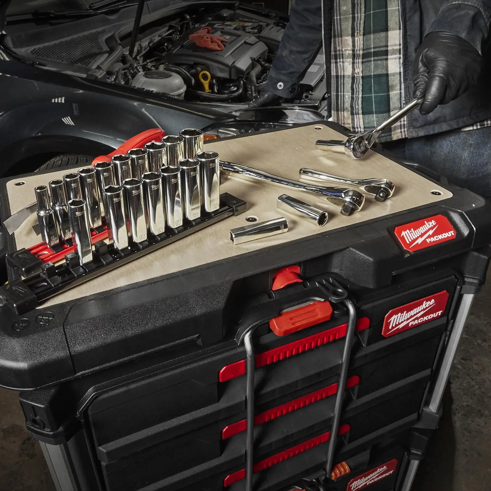 Milwaukee Chrome Socket Set Deep on Socket Rail 3/8" Drive Metric 10-19mm White Rose Tools